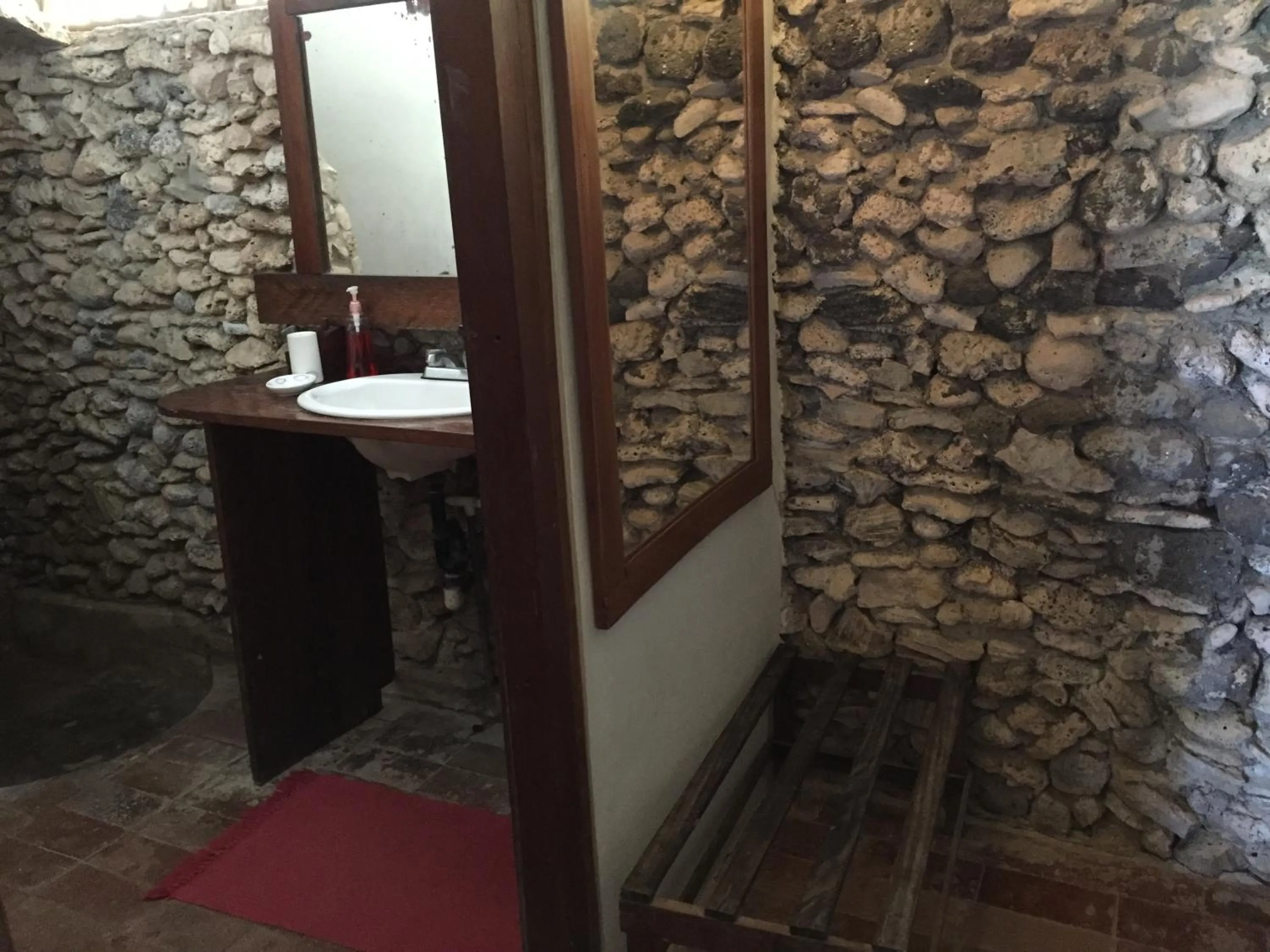 Bathroom in La Princesa de La Isla