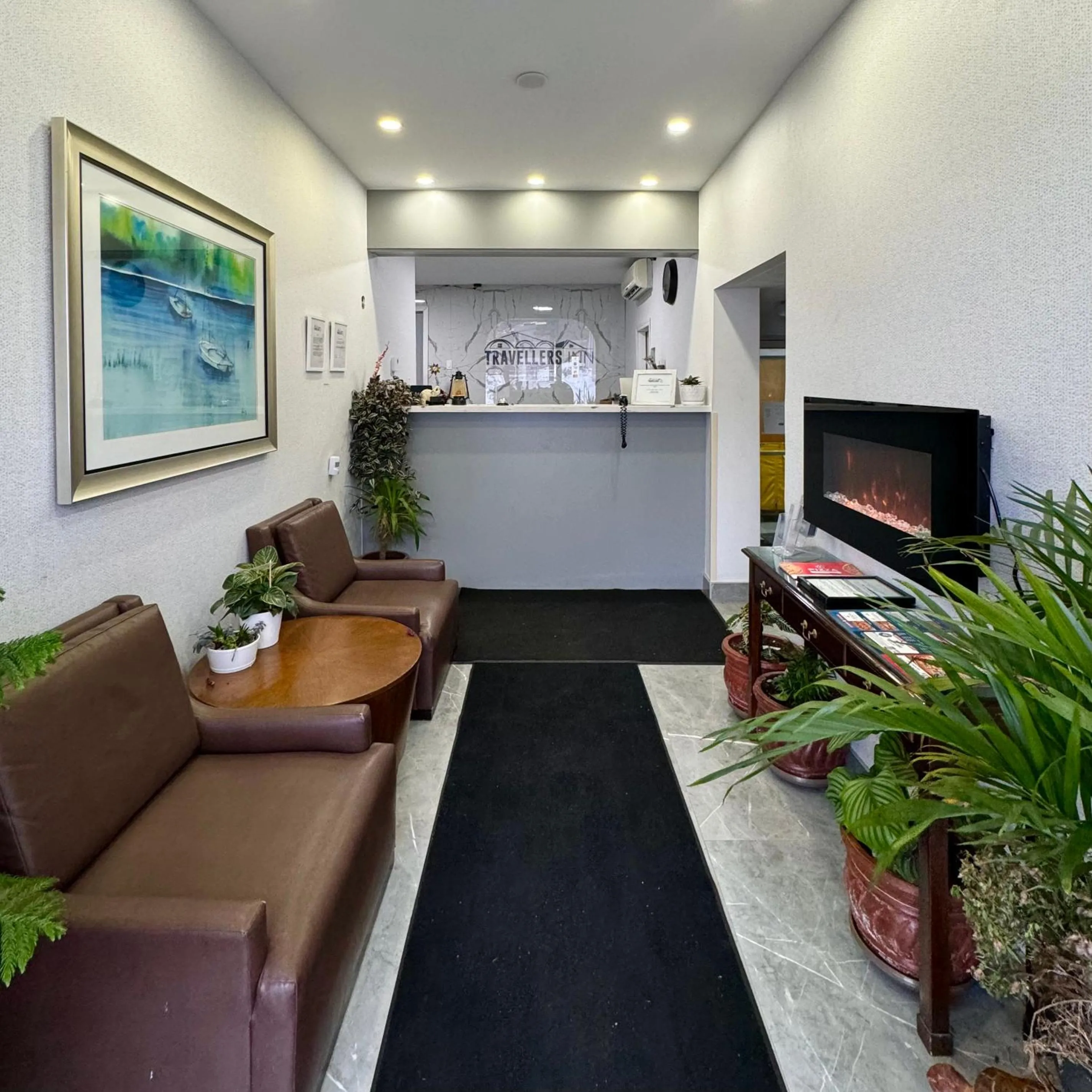 Lobby or reception in Travellers Inn