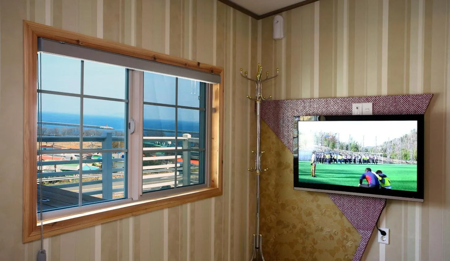 Decorative detail in Bluesean Pension