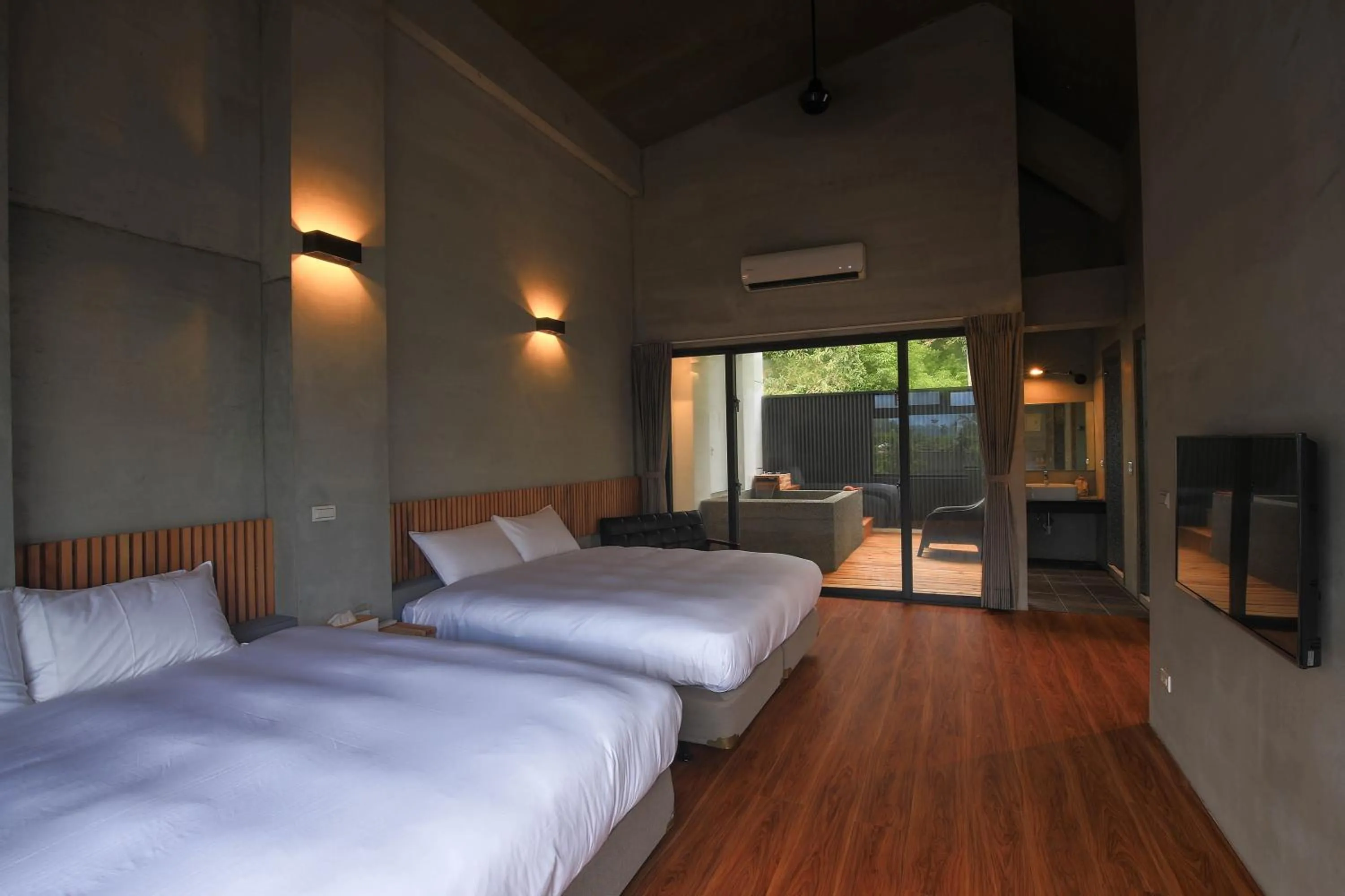 bunk bed, Bed in Ruisui Sunshine Hot Spring B&B