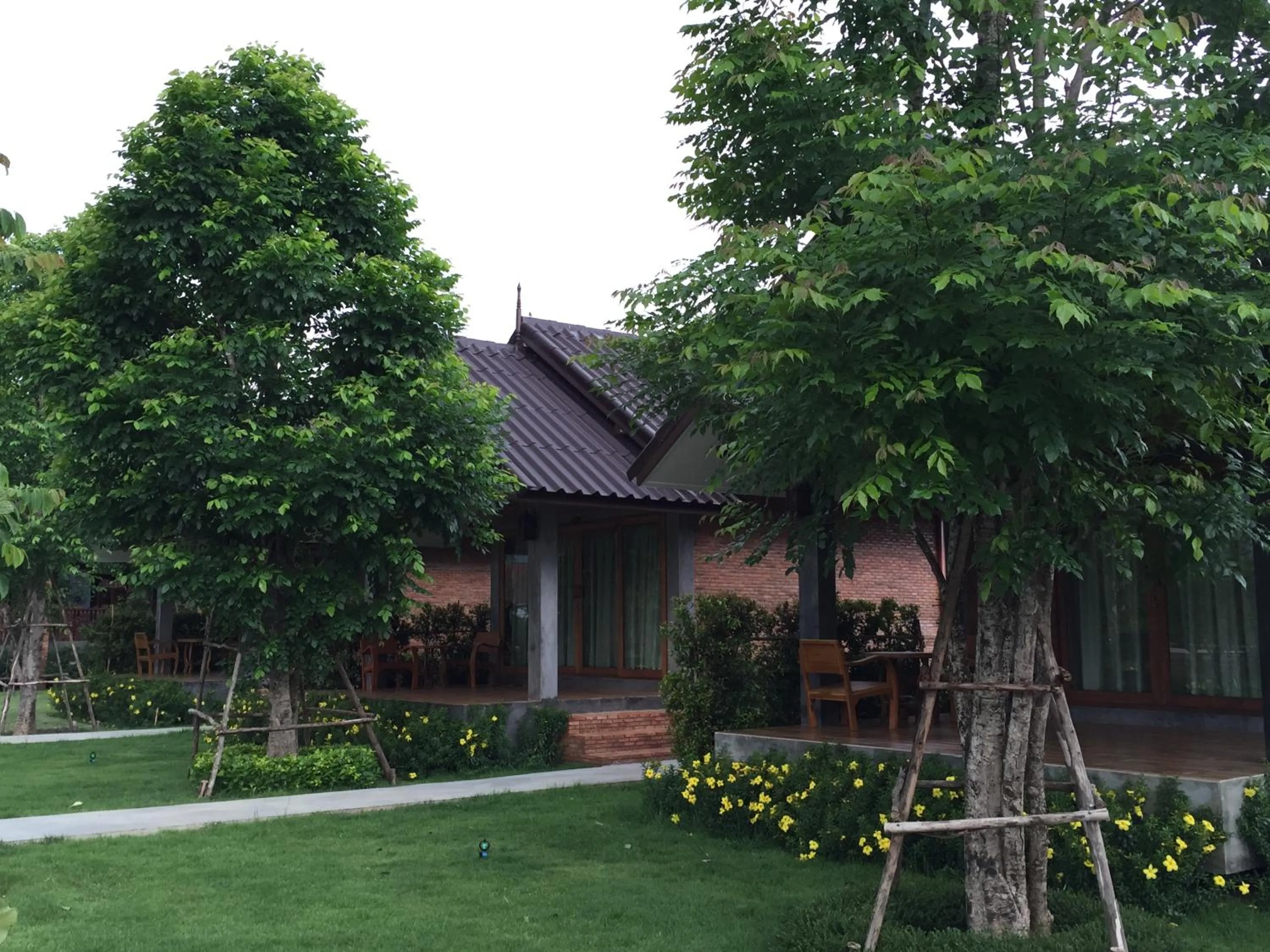 Garden in Sawasdee Sukhothai Resort