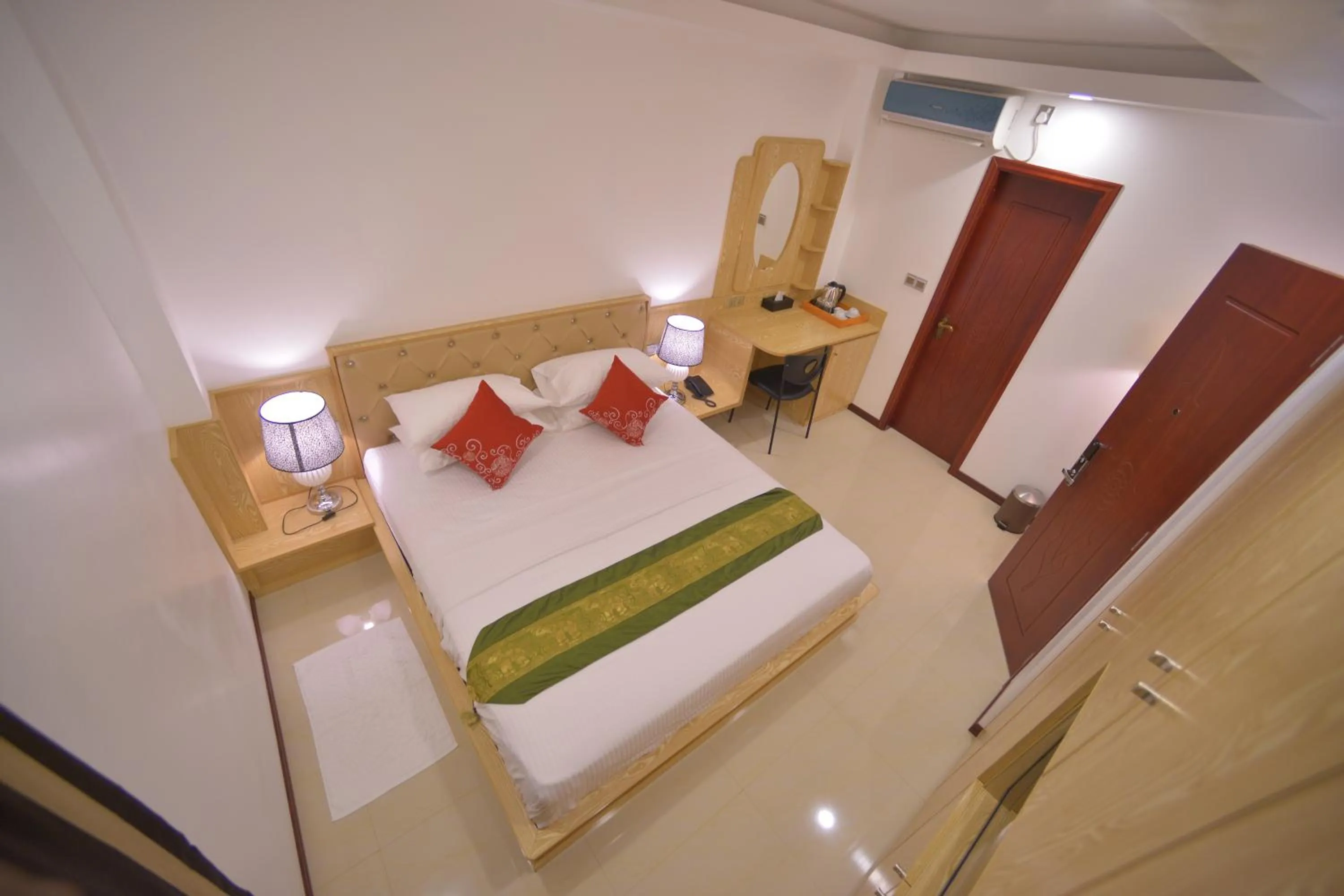 Bedroom, Bed in Hathaa Beach Maldives
