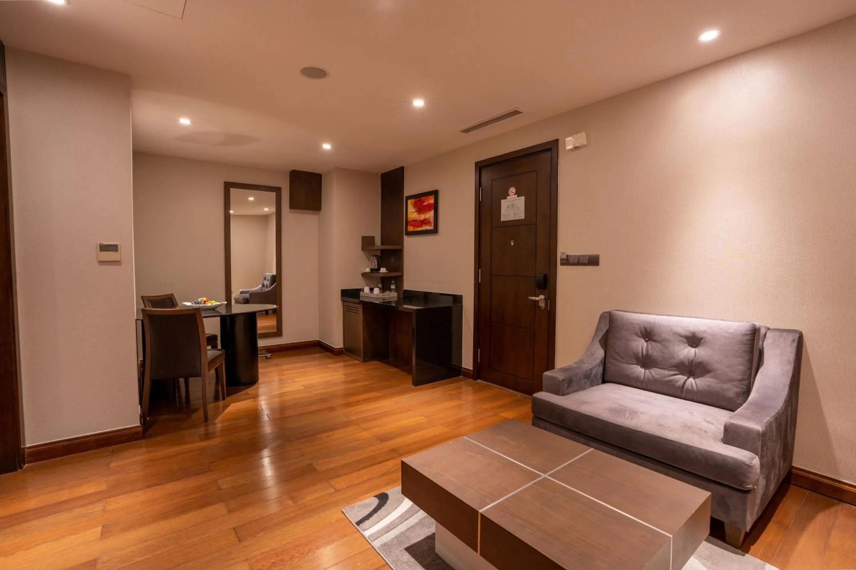 Bedroom in The Malibu Hotel