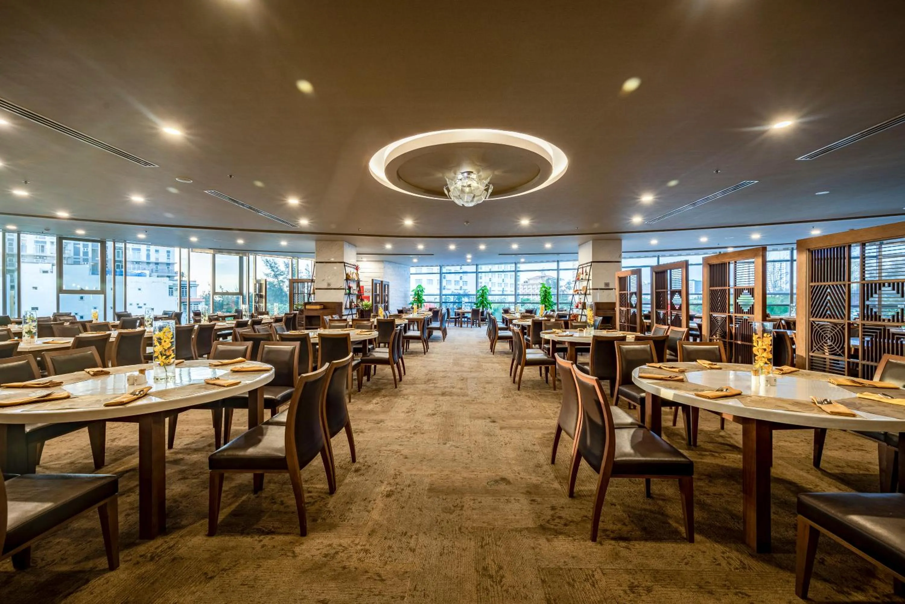 Restaurant/places to eat in The Malibu Hotel