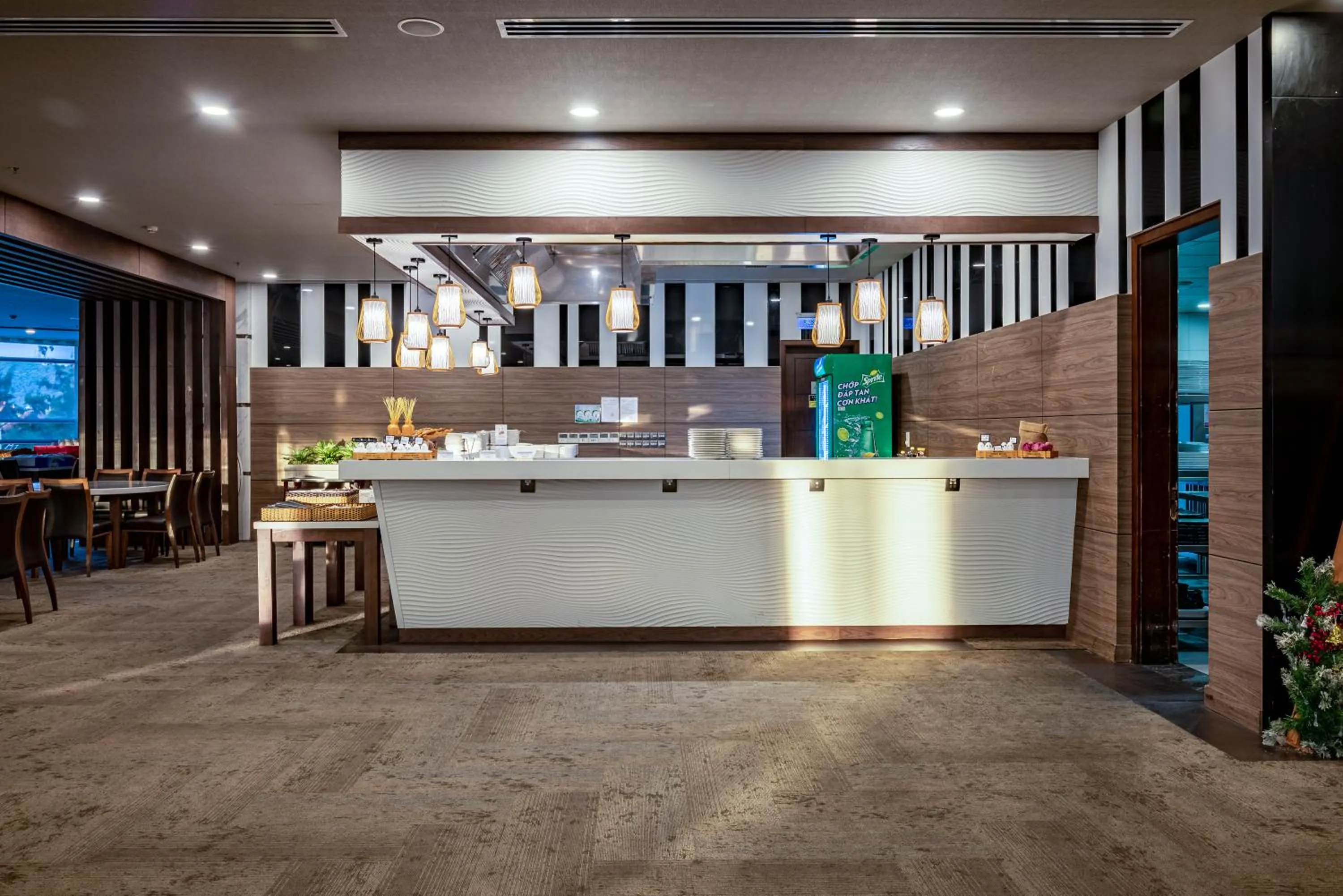 Food and drinks in The Malibu Hotel