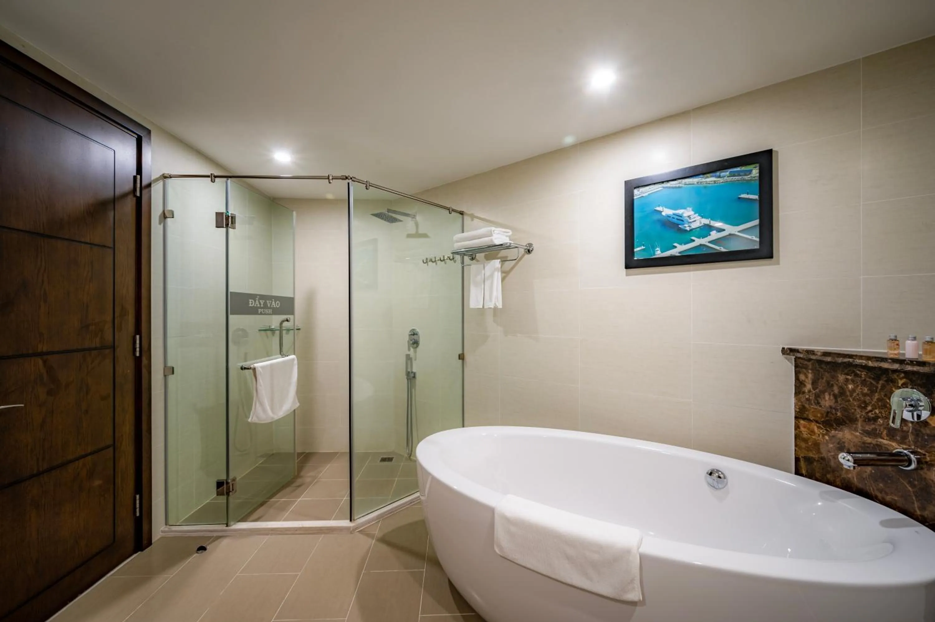 Toilet in The Malibu Hotel