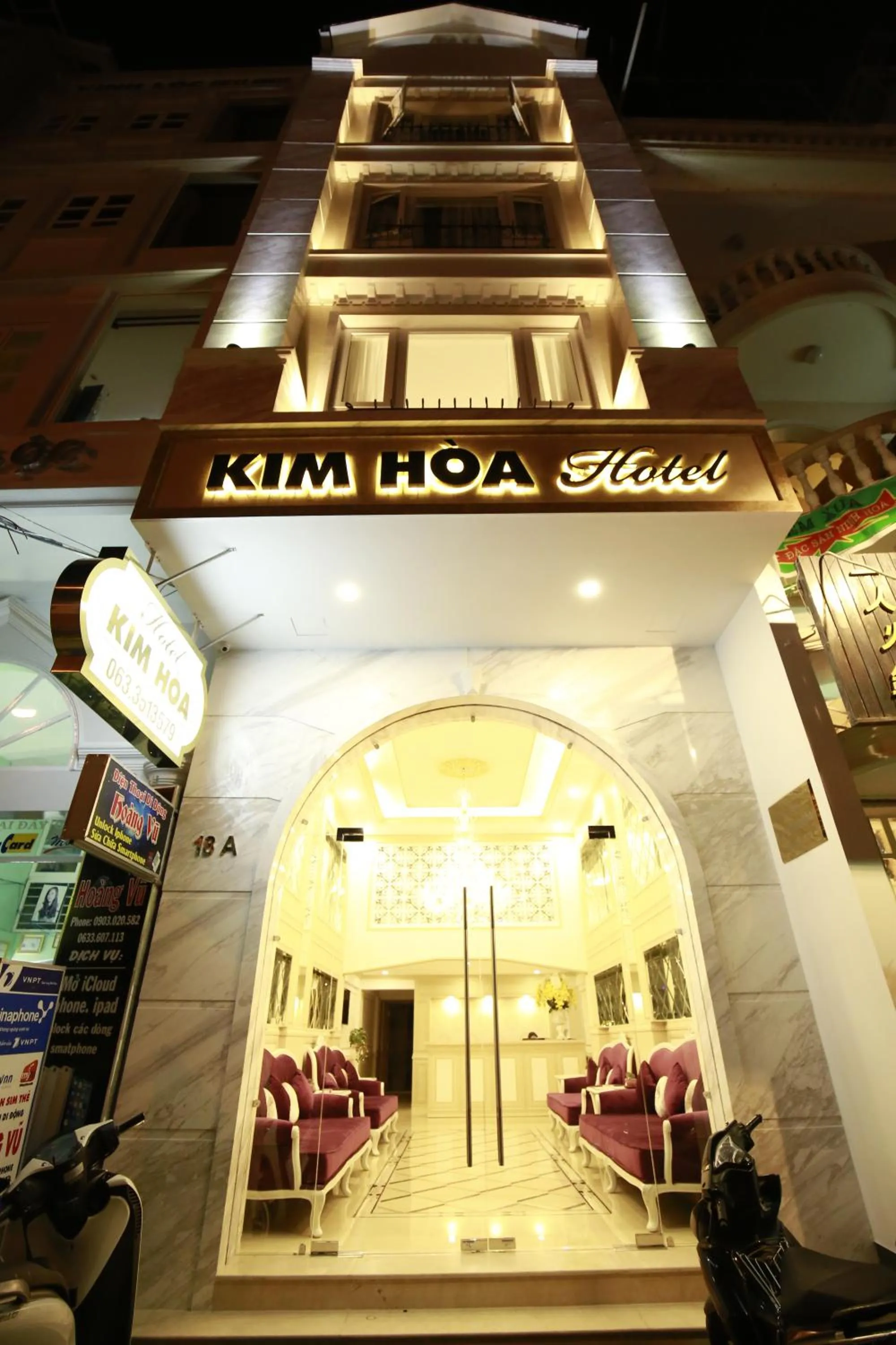 Facade/entrance in Kim Hoa Hotel