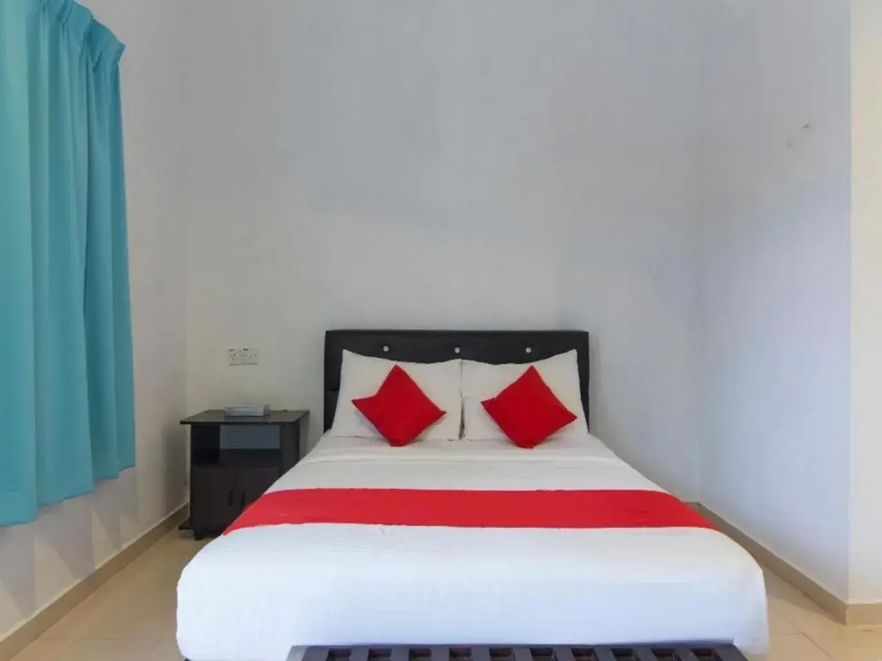 Deluxe Double Room in Alpha Motel Deluxe Double Room in Alpha Motel