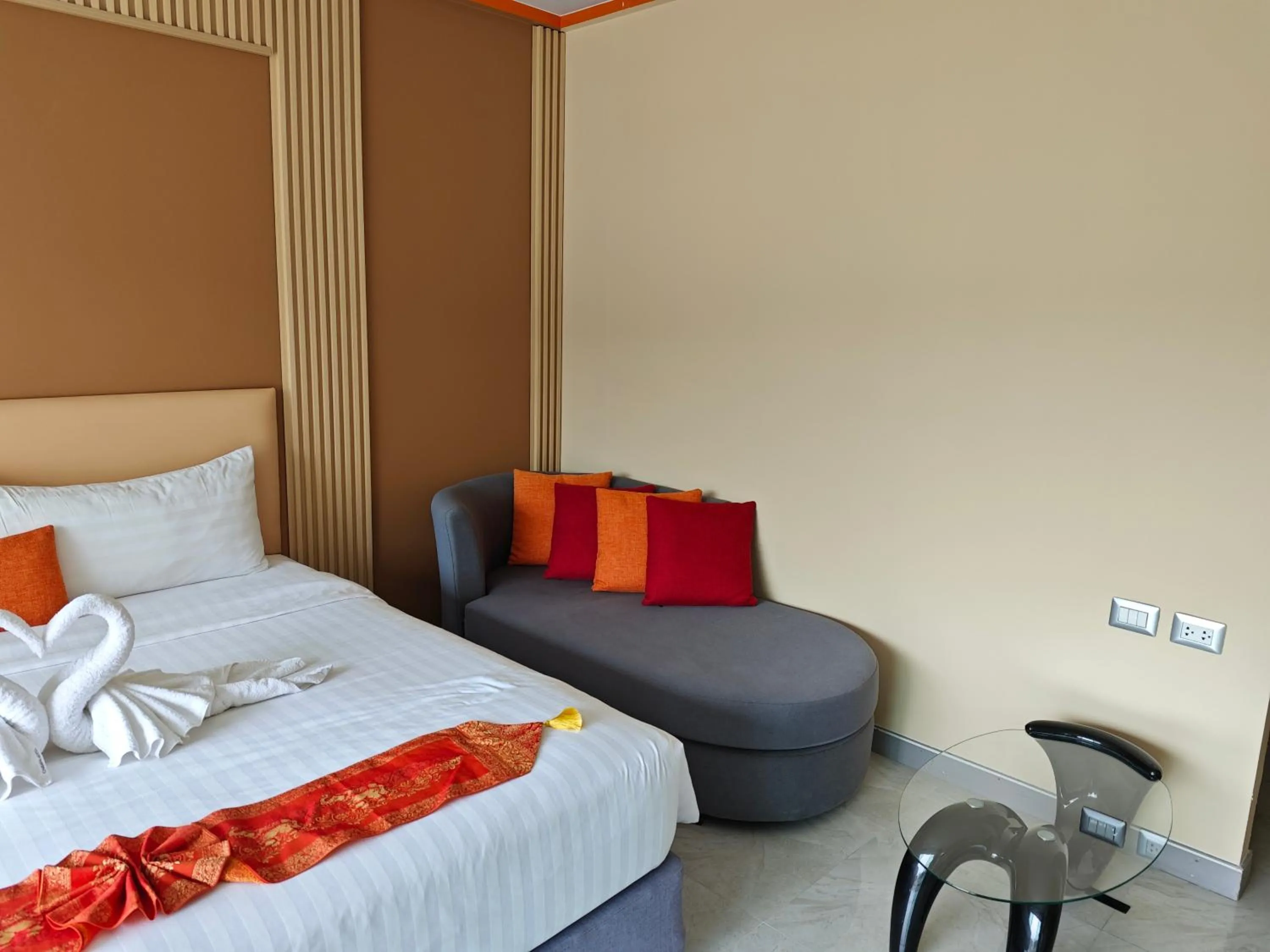 Bed in Chabana Kamala Hotel