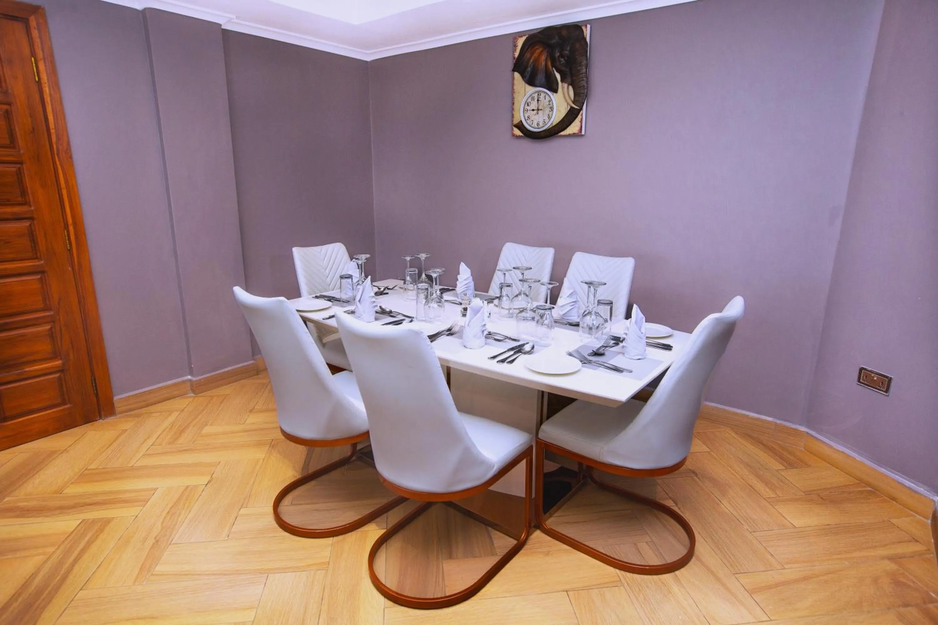 Dining area in Tanga Beach Resort & Spa