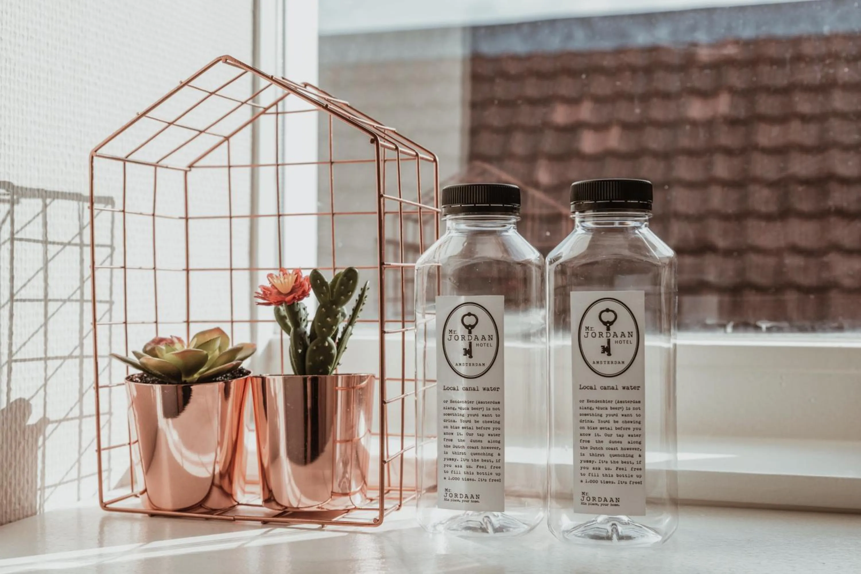 Decorative detail in Mr. Jordaan