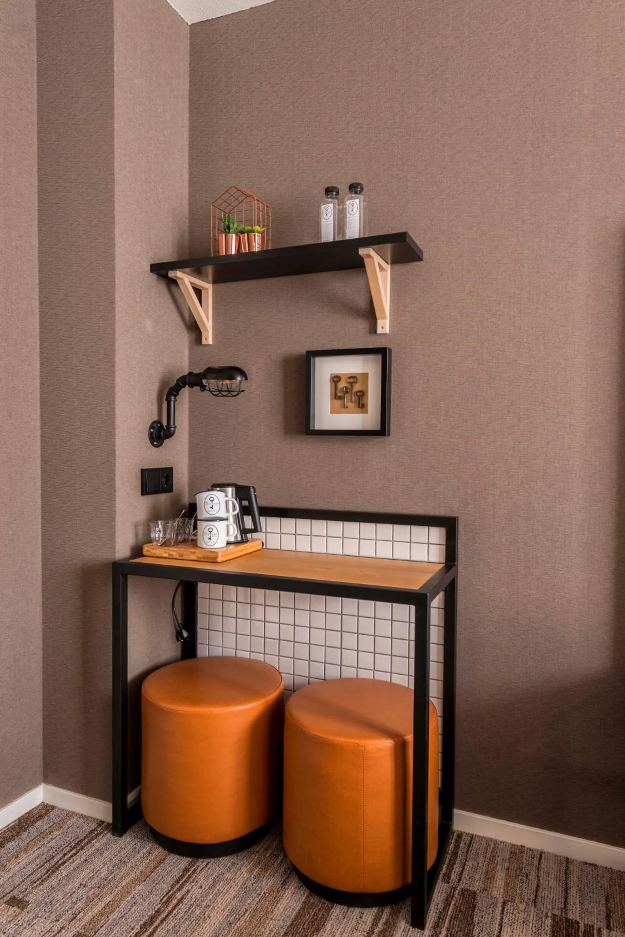 Decorative detail in Mr. Jordaan