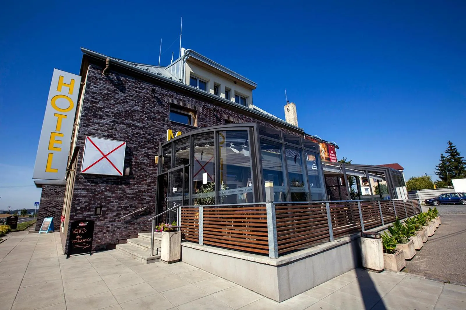 Facade/entrance in Hotel Na Šustně