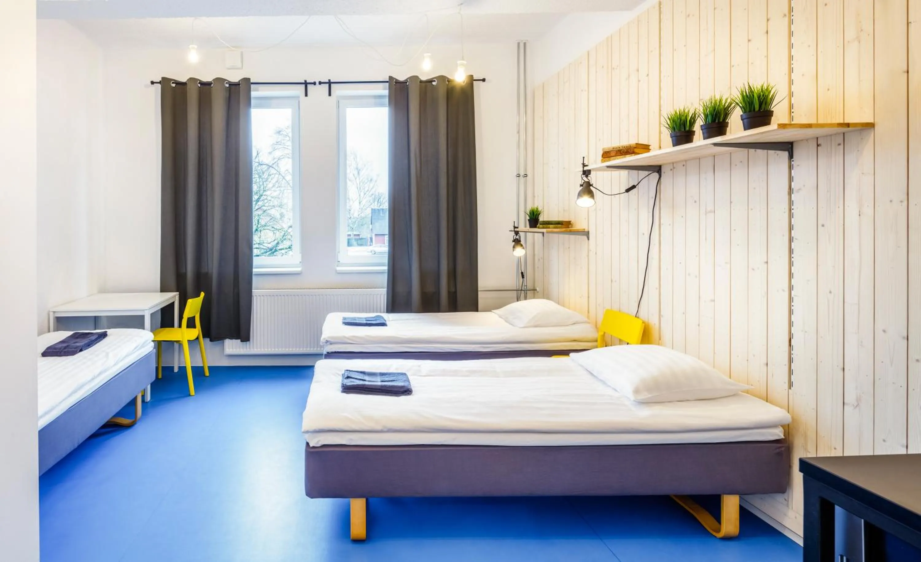 Kitchen or kitchenette, Bed in Hektor Design Hostel