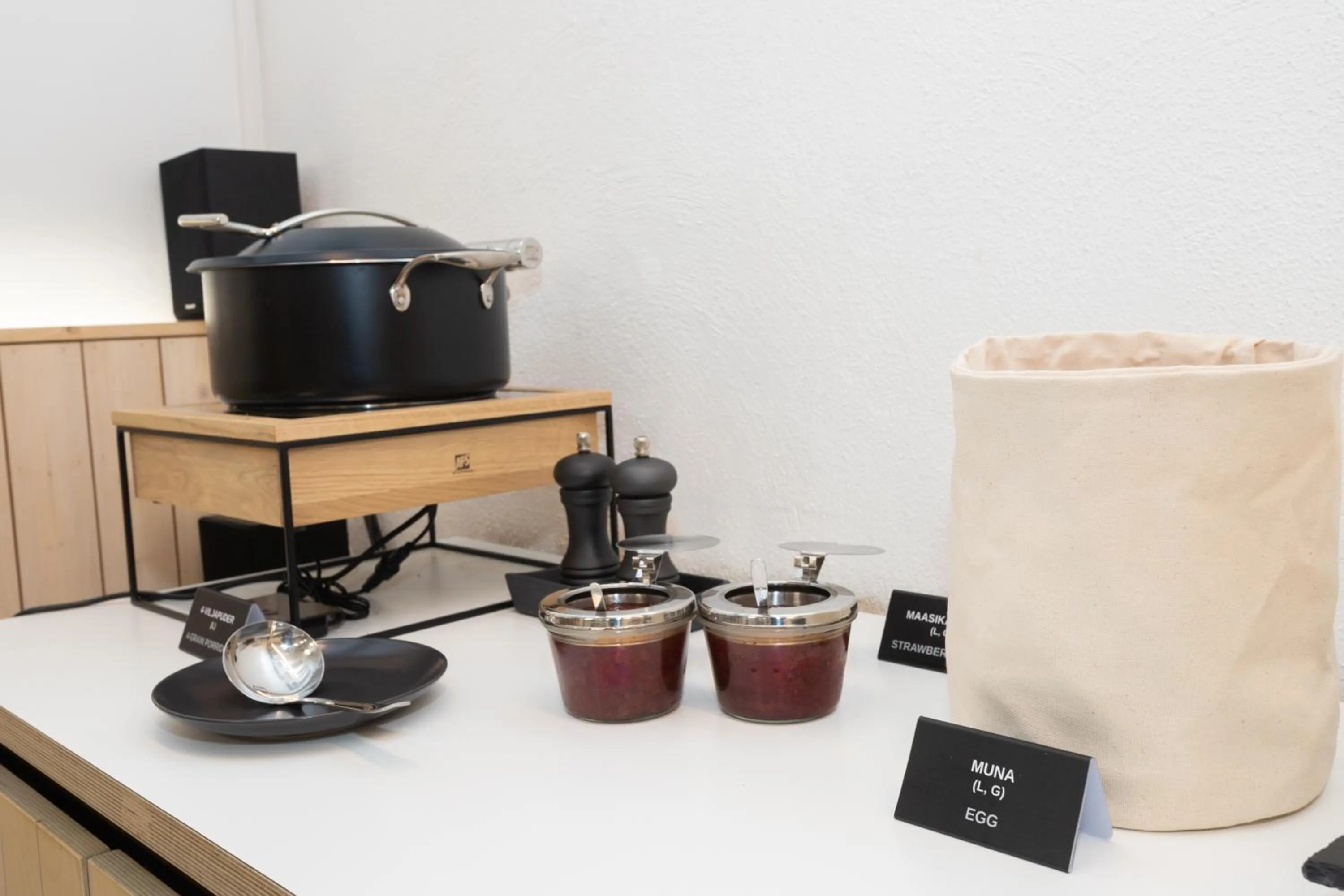 Food and drinks in Hektor Design Hostel