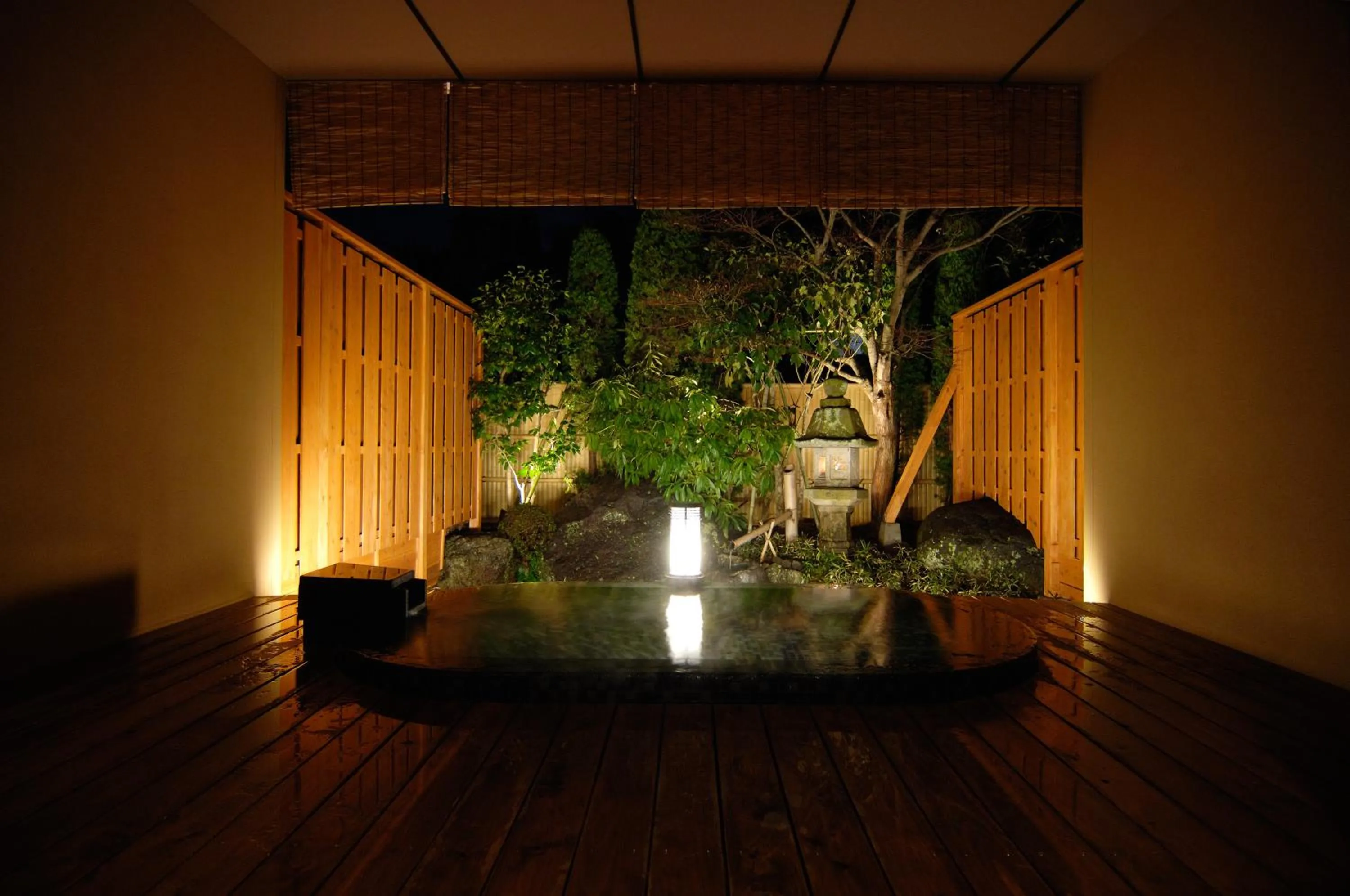 Garden in Kouyurou Ikawa