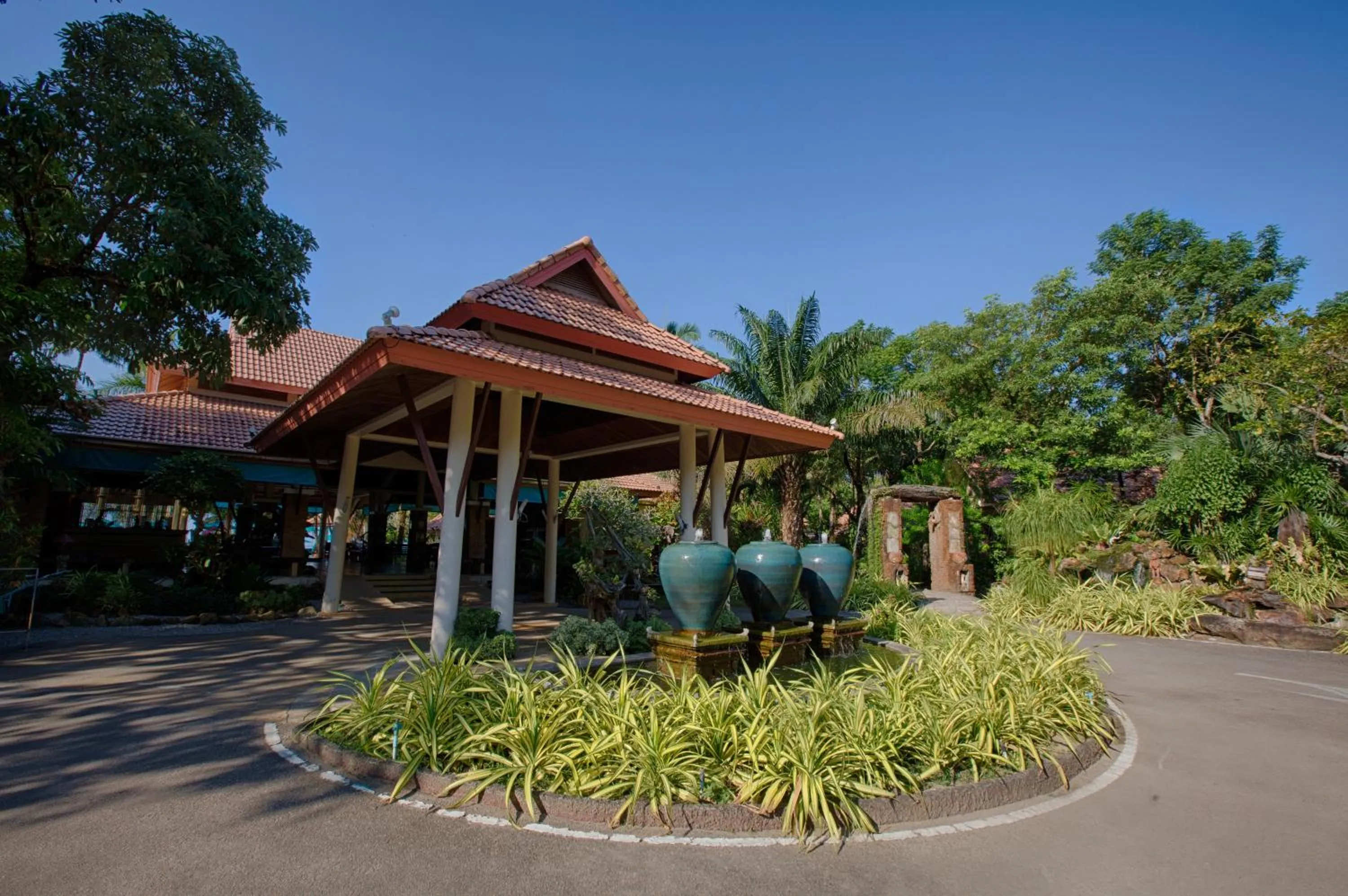 Property building in Koh Chang Paradise Resort & Spa