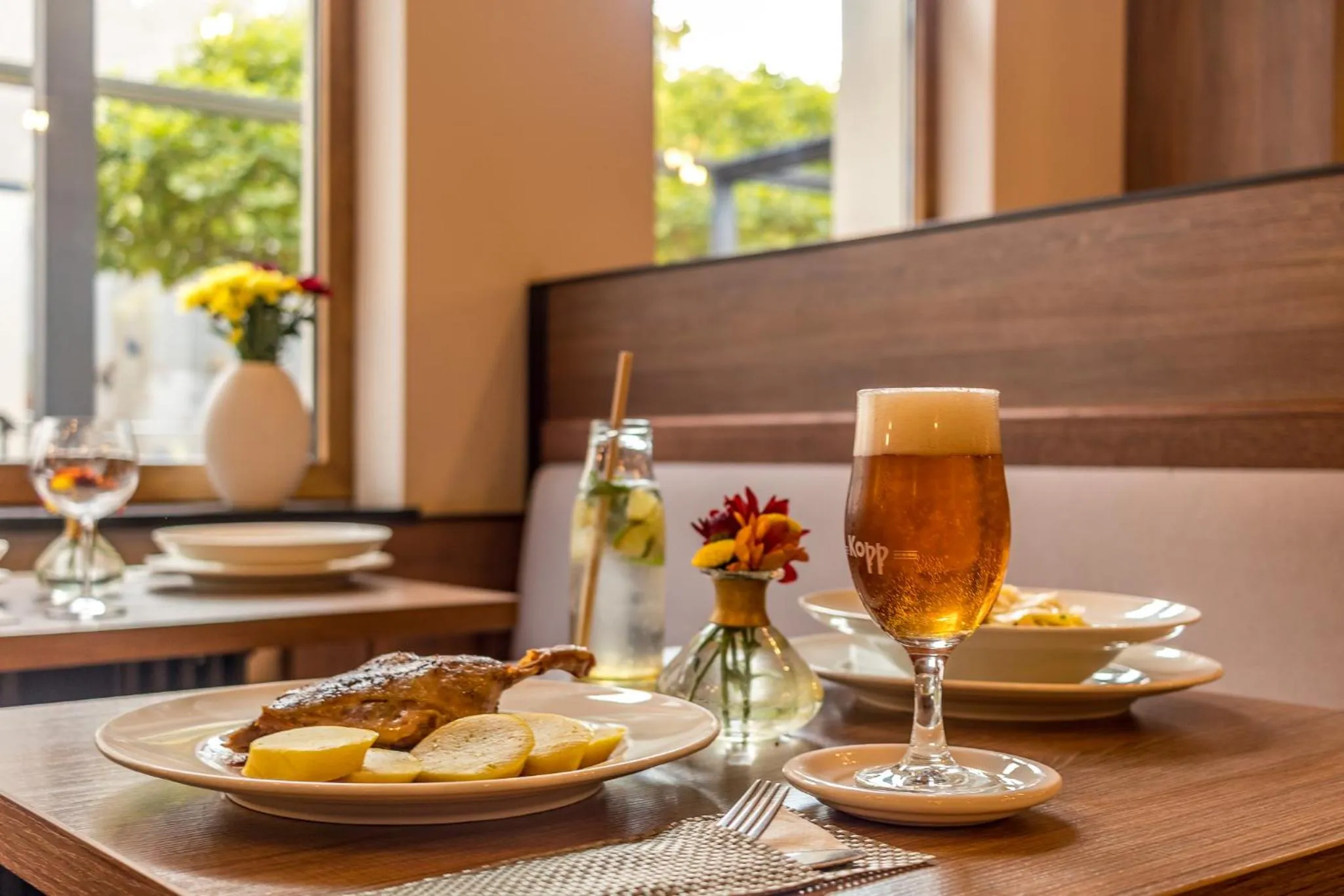 Restaurant/places to eat in Penzion Na Náměstí