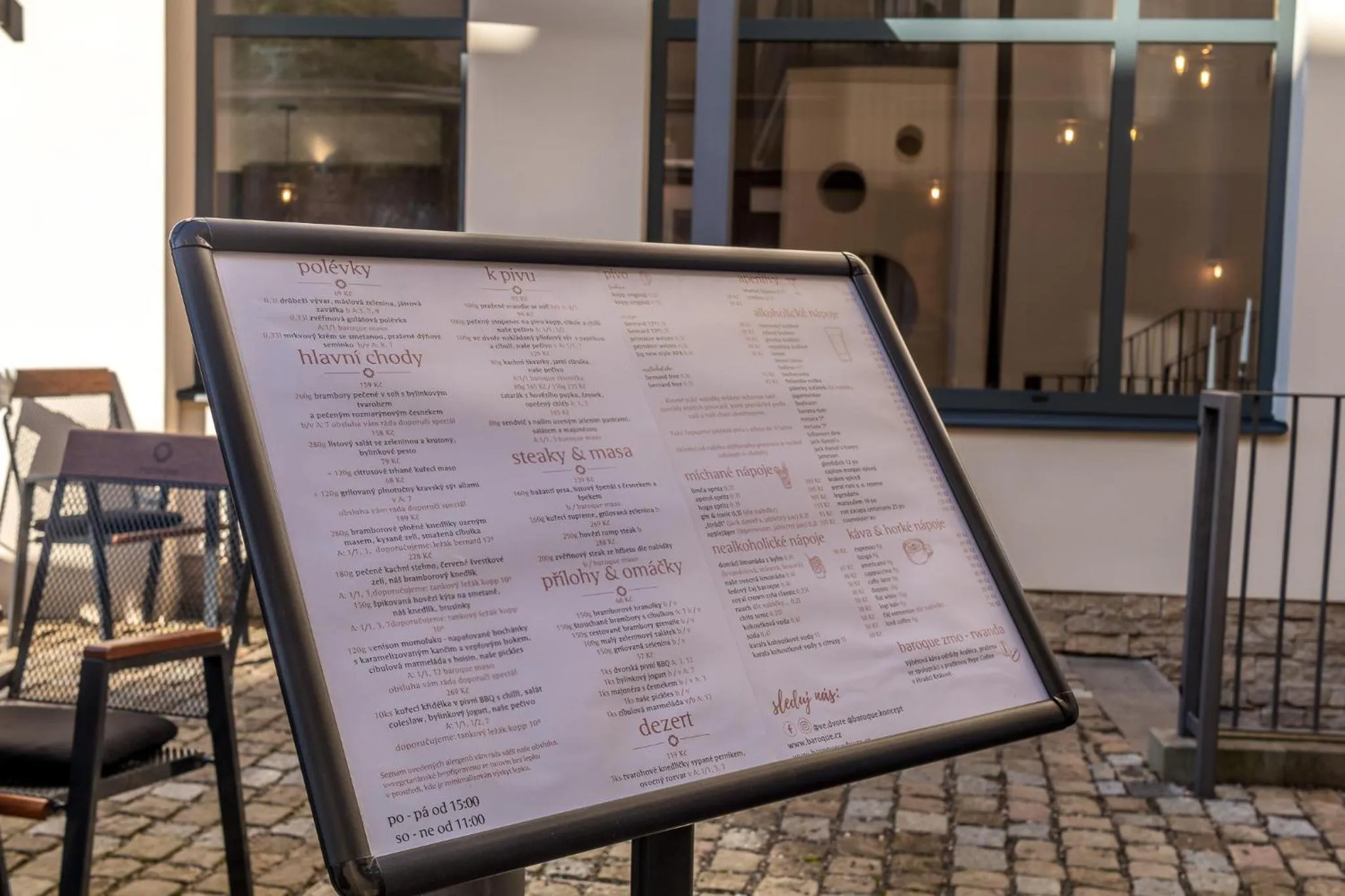 Restaurant/places to eat in Penzion Na Náměstí