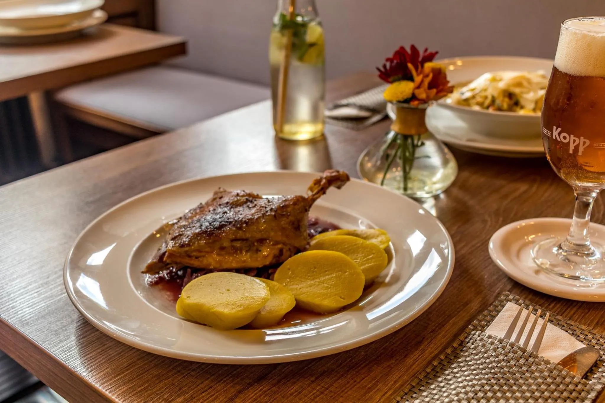 Restaurant/places to eat in Penzion Na Náměstí