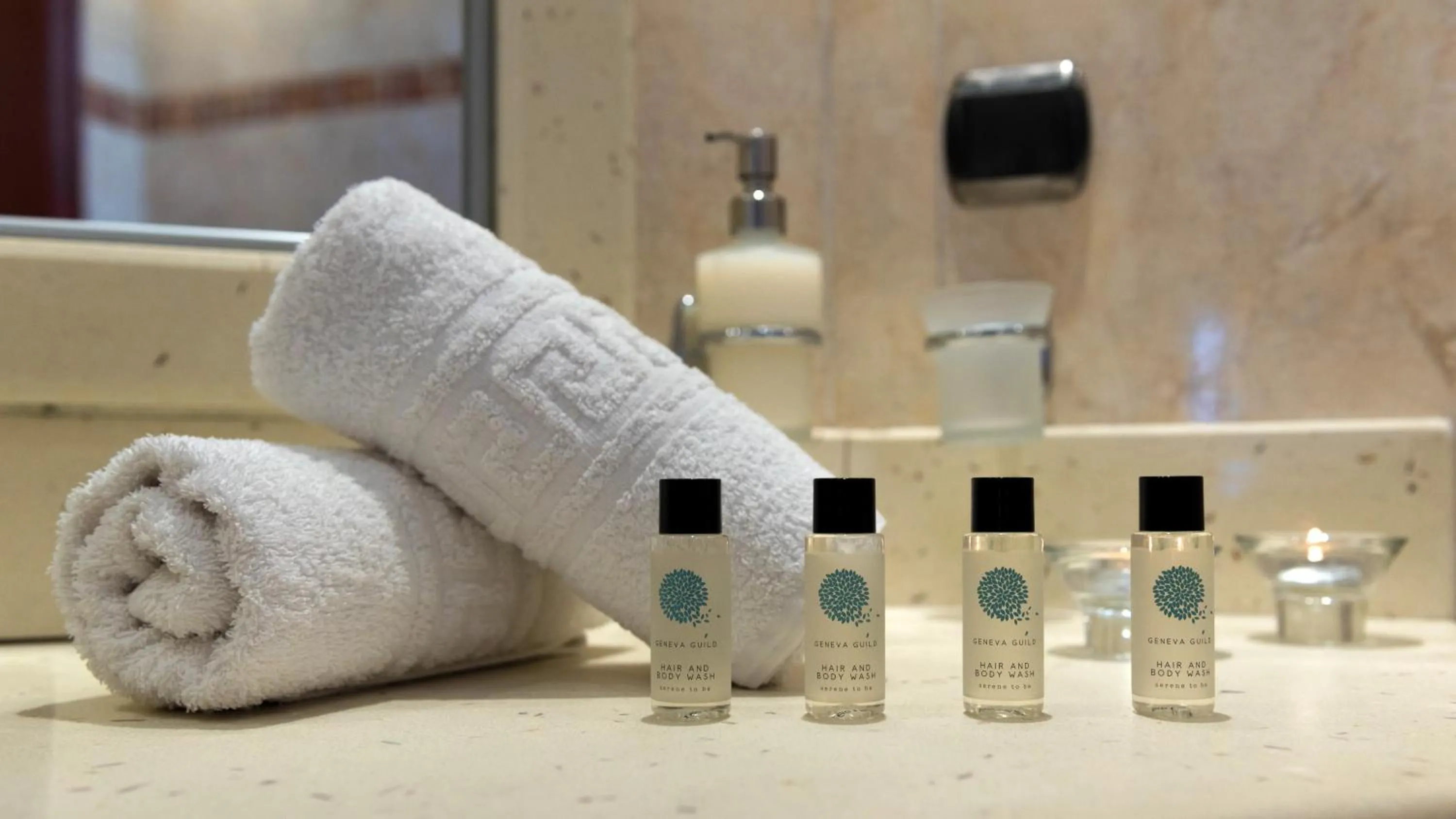 Bathroom in Akrotiri Apartments