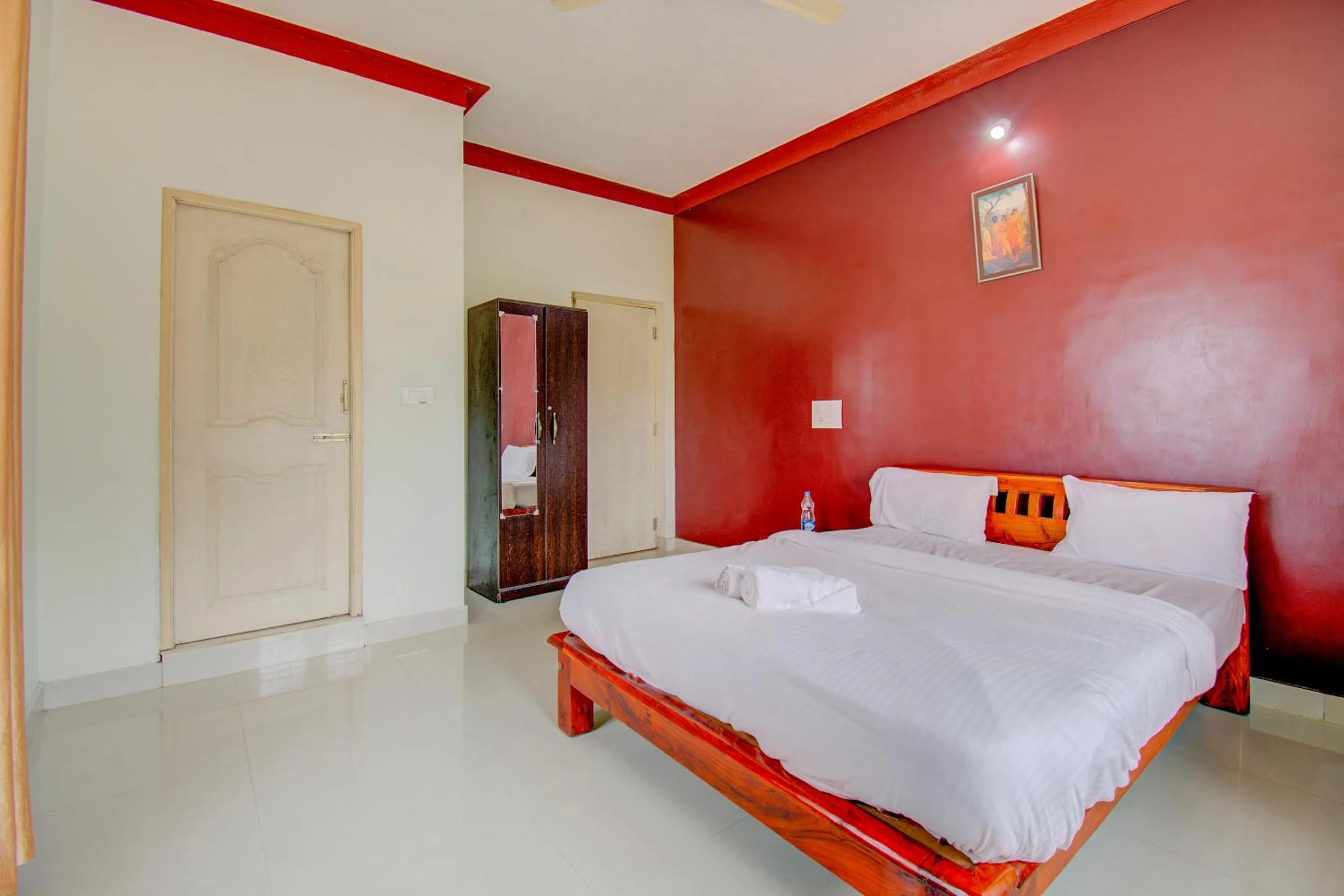 Bedroom, Bed in Holidayincoorg Orchid Villa