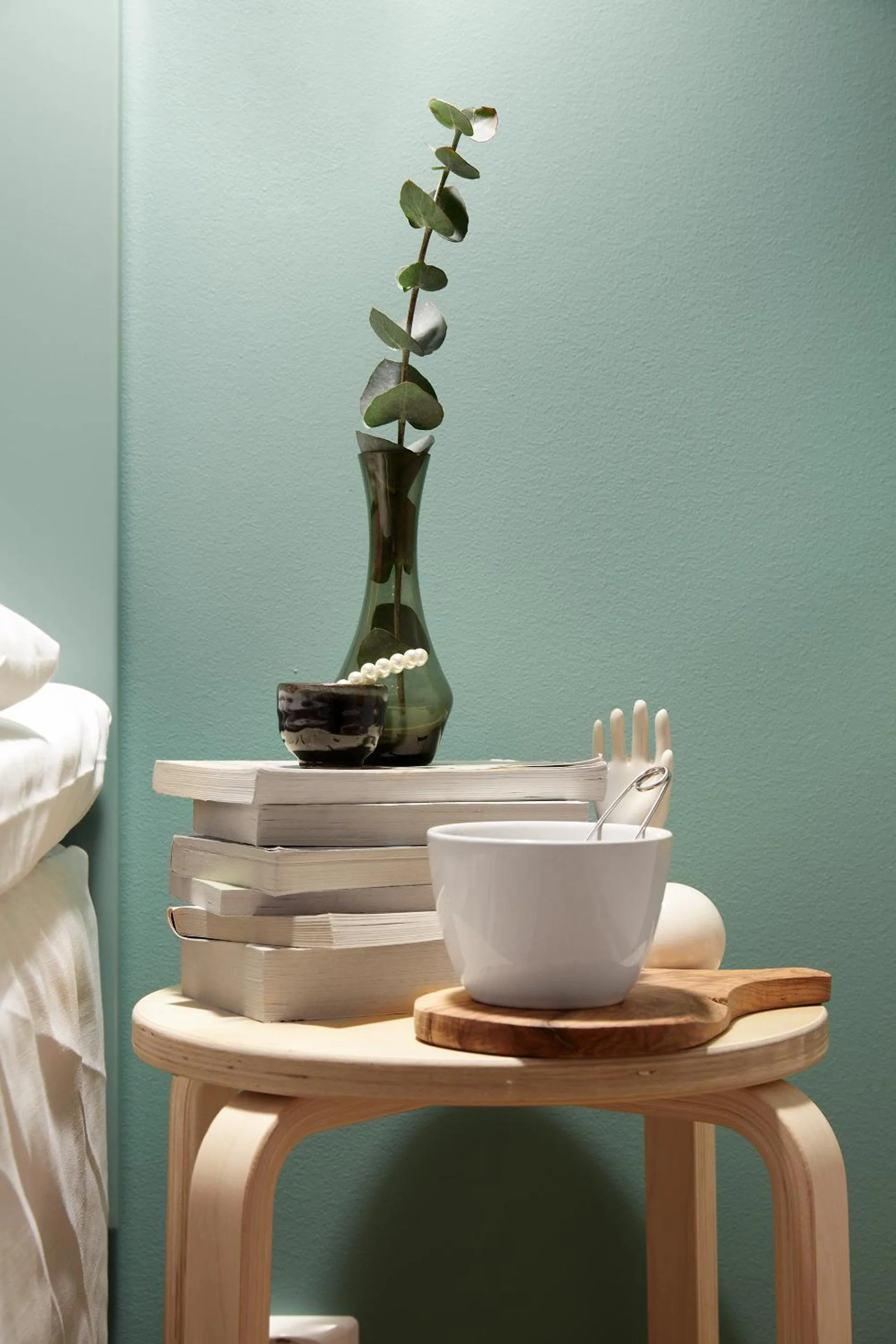 Decorative detail, Bed in Forenom Hotels & Apartments Kista