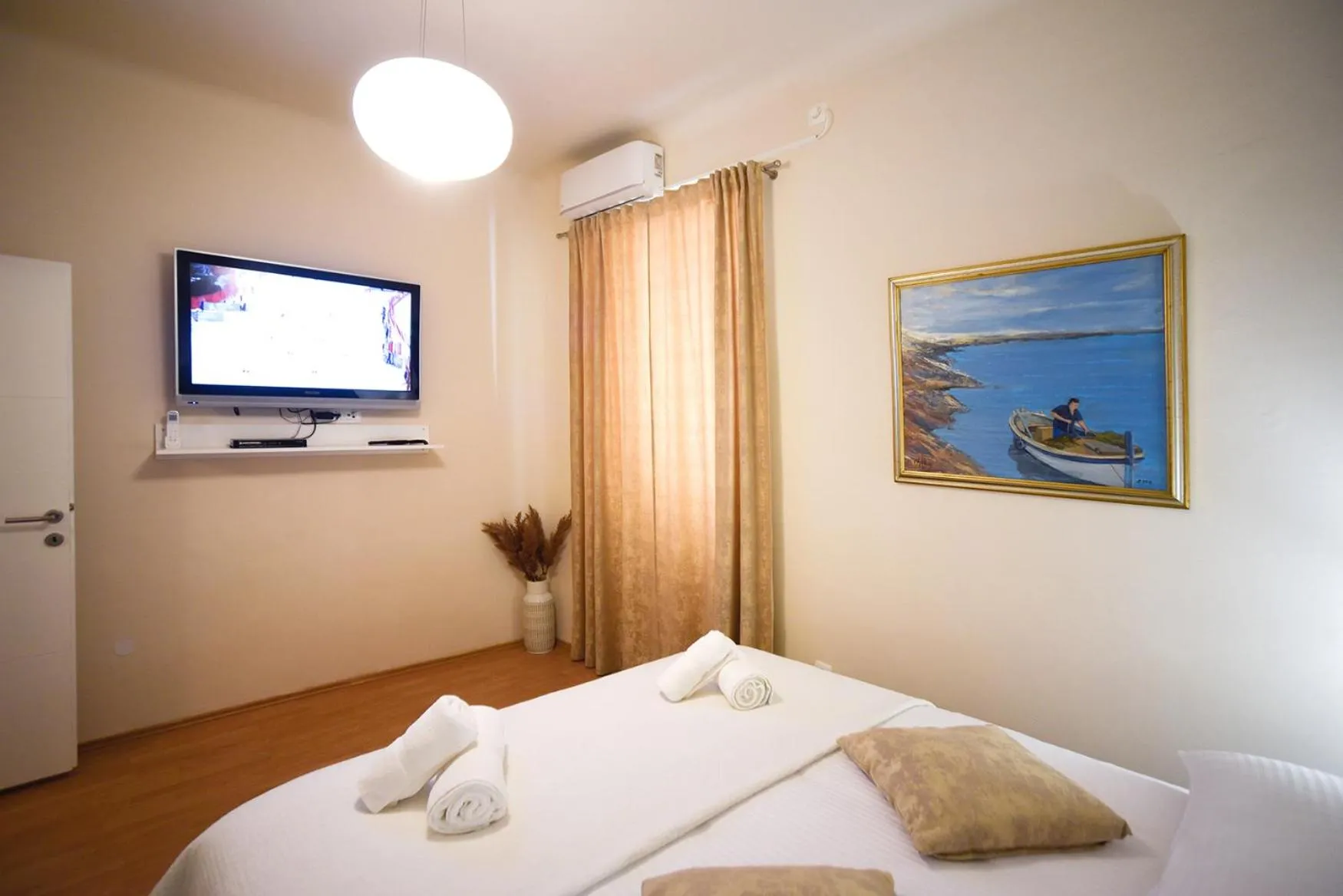 Bedroom, Bed in Apartment Baćo