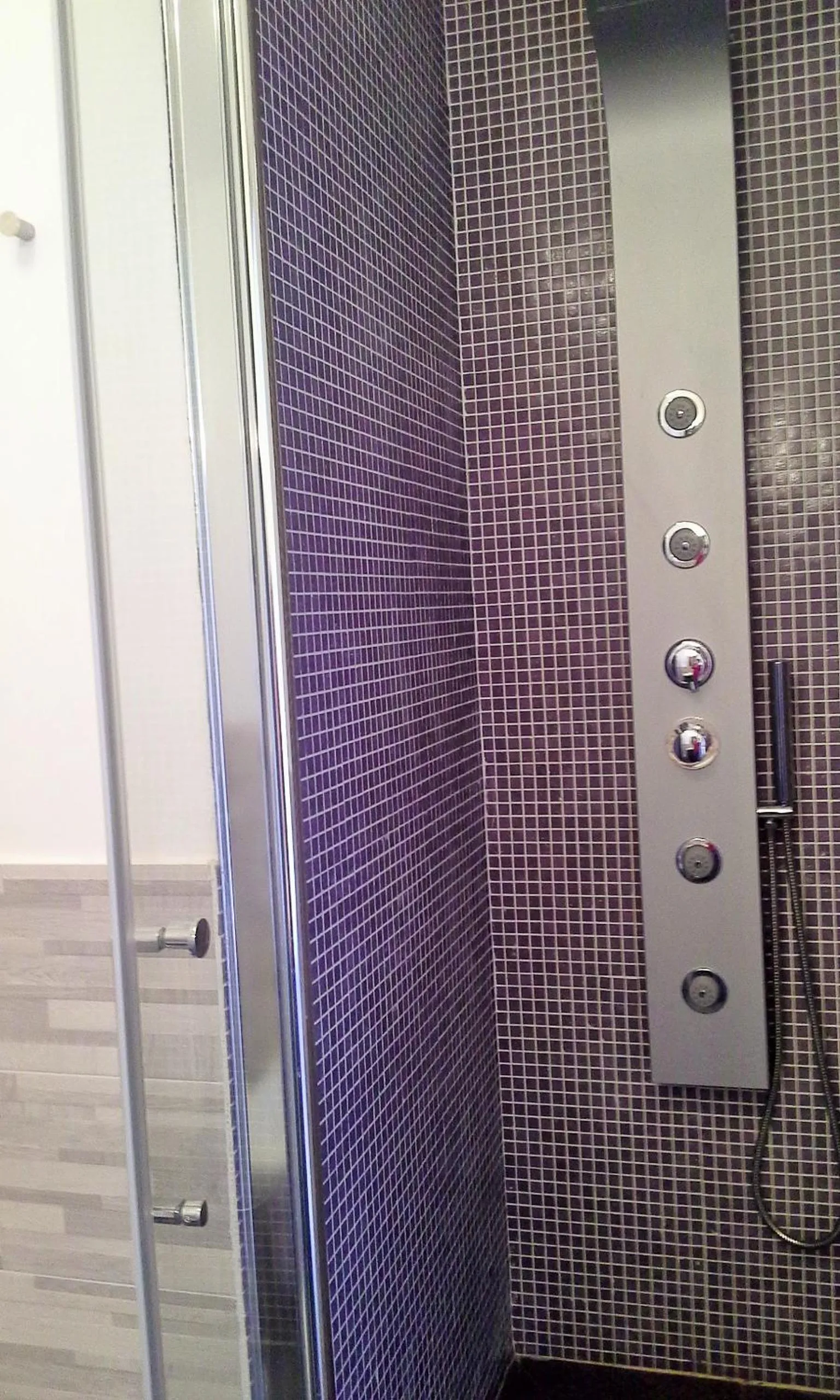 Bathroom in La cage aux folles B&B