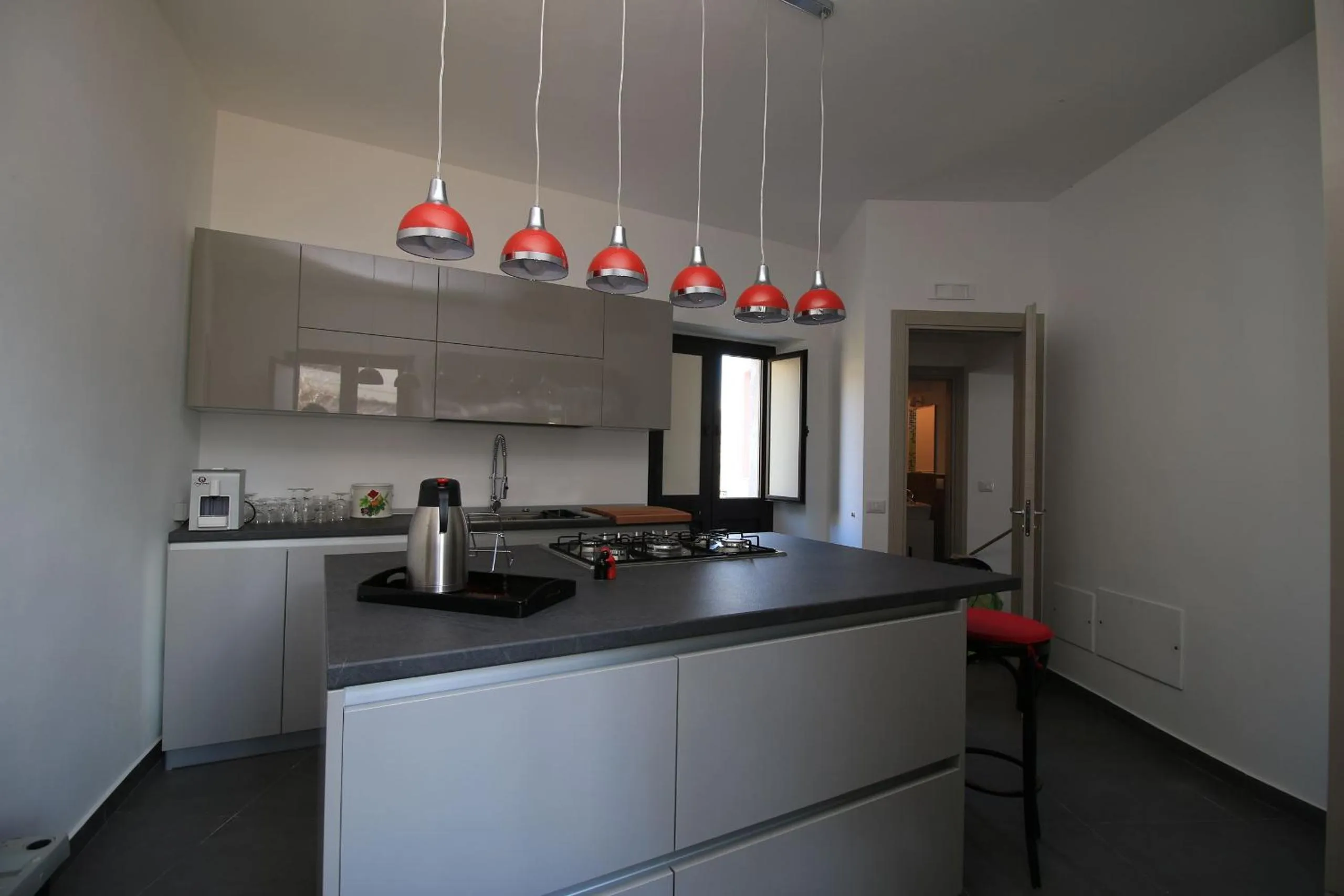 stove in La cage aux folles B&B