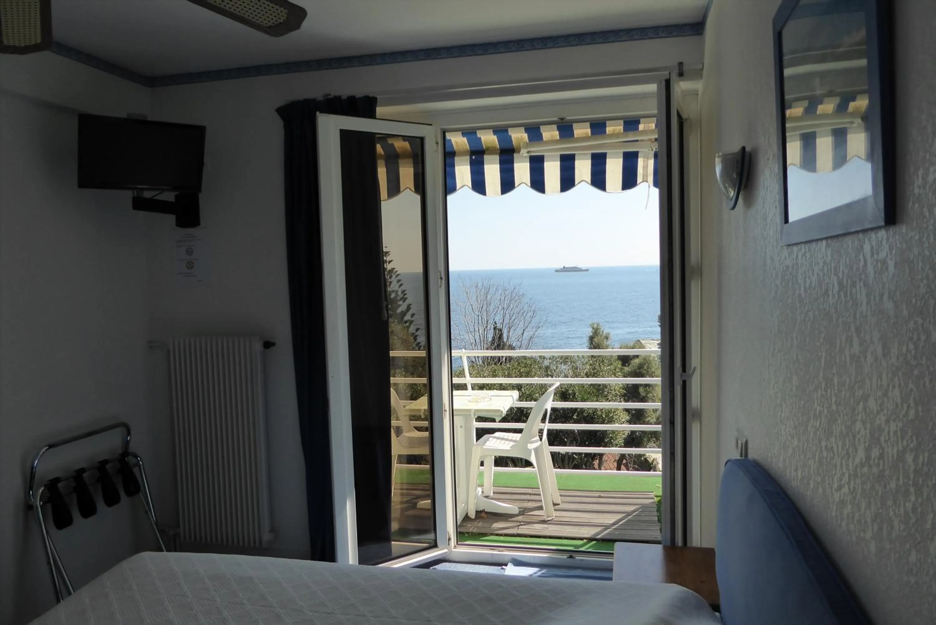 Balcony/Terrace in Hotel Cyrnea