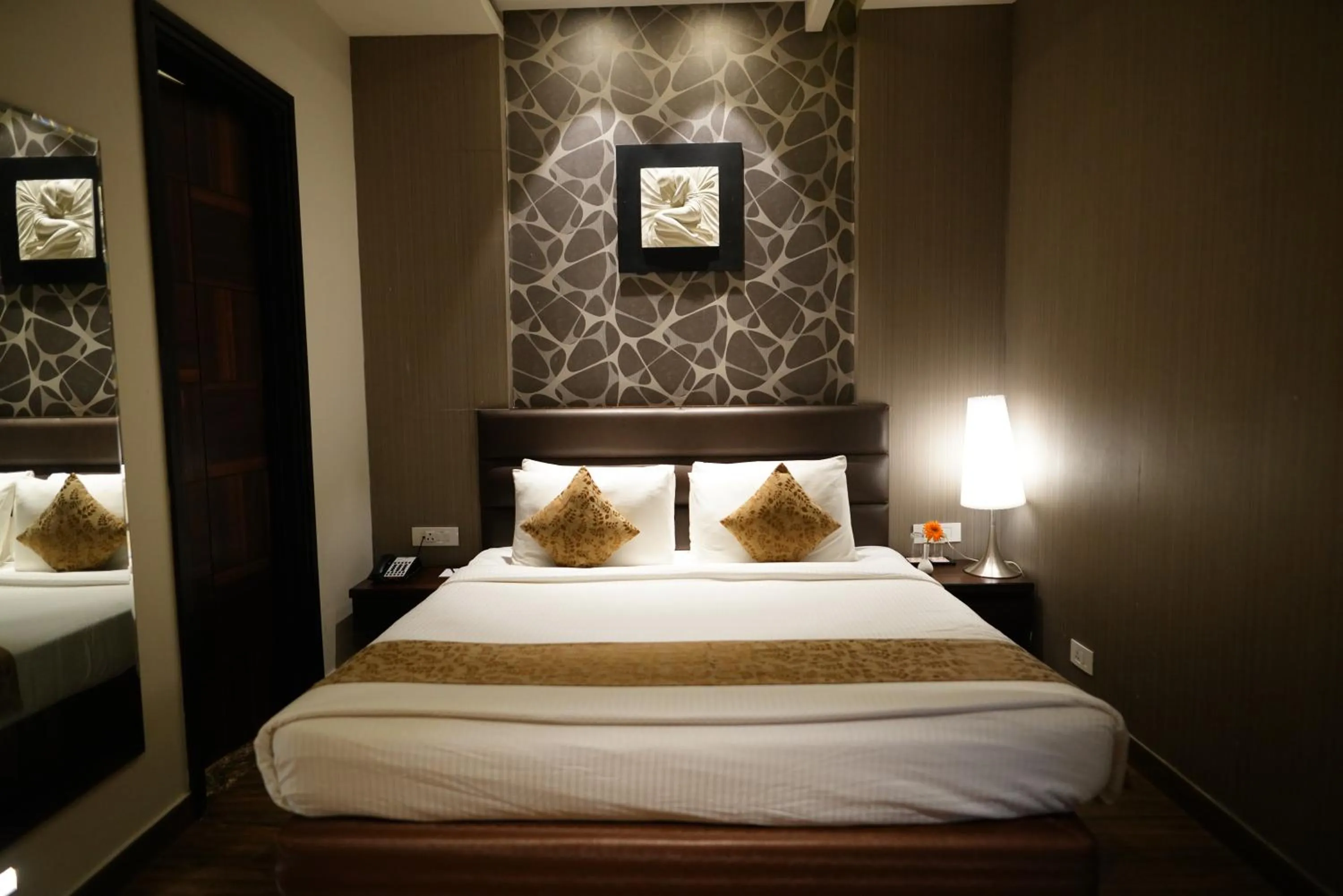 Bed in The Vivaan Hotel & Resorts Karnal