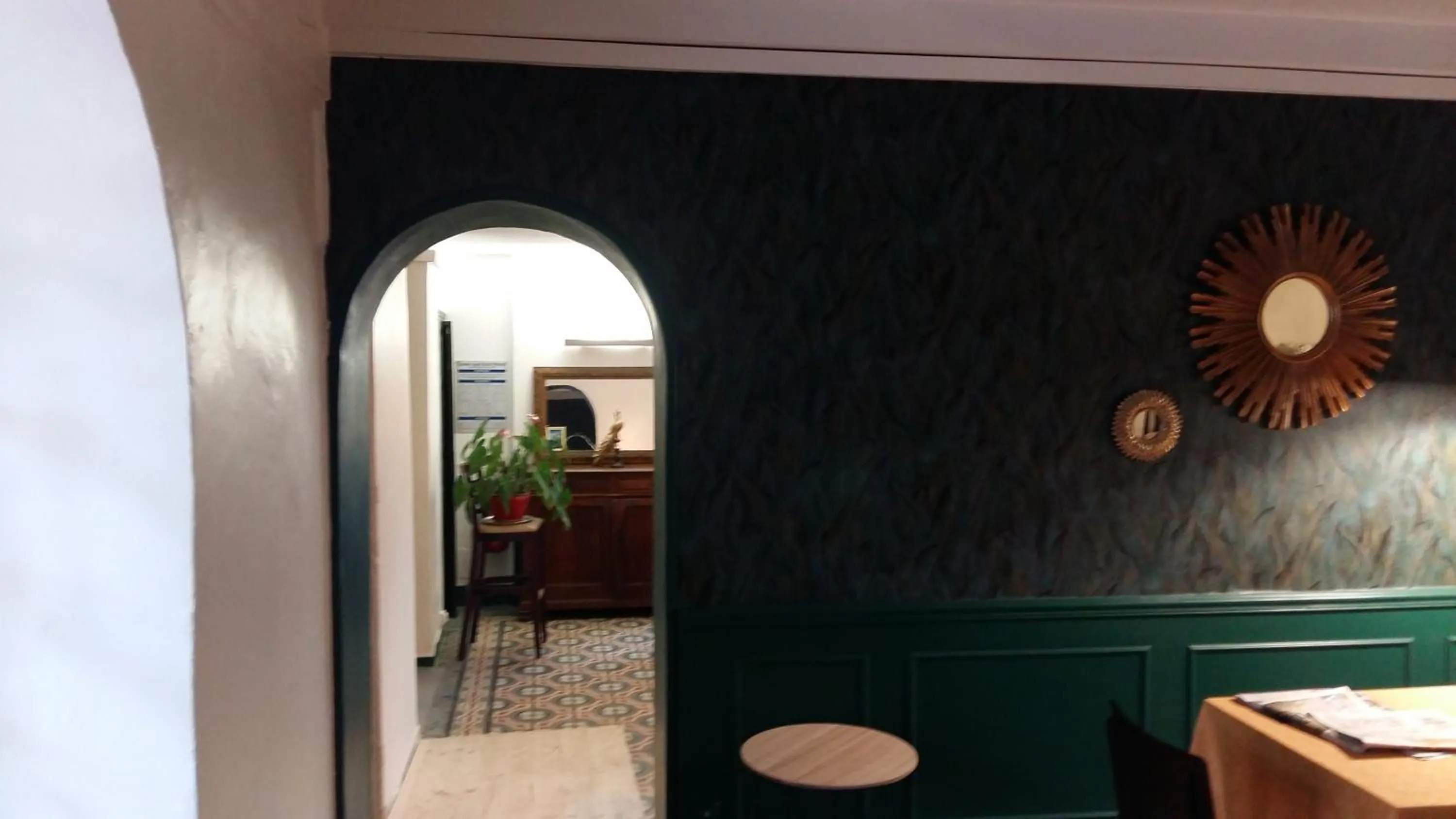 Logis Hotel Le Chêne Vert