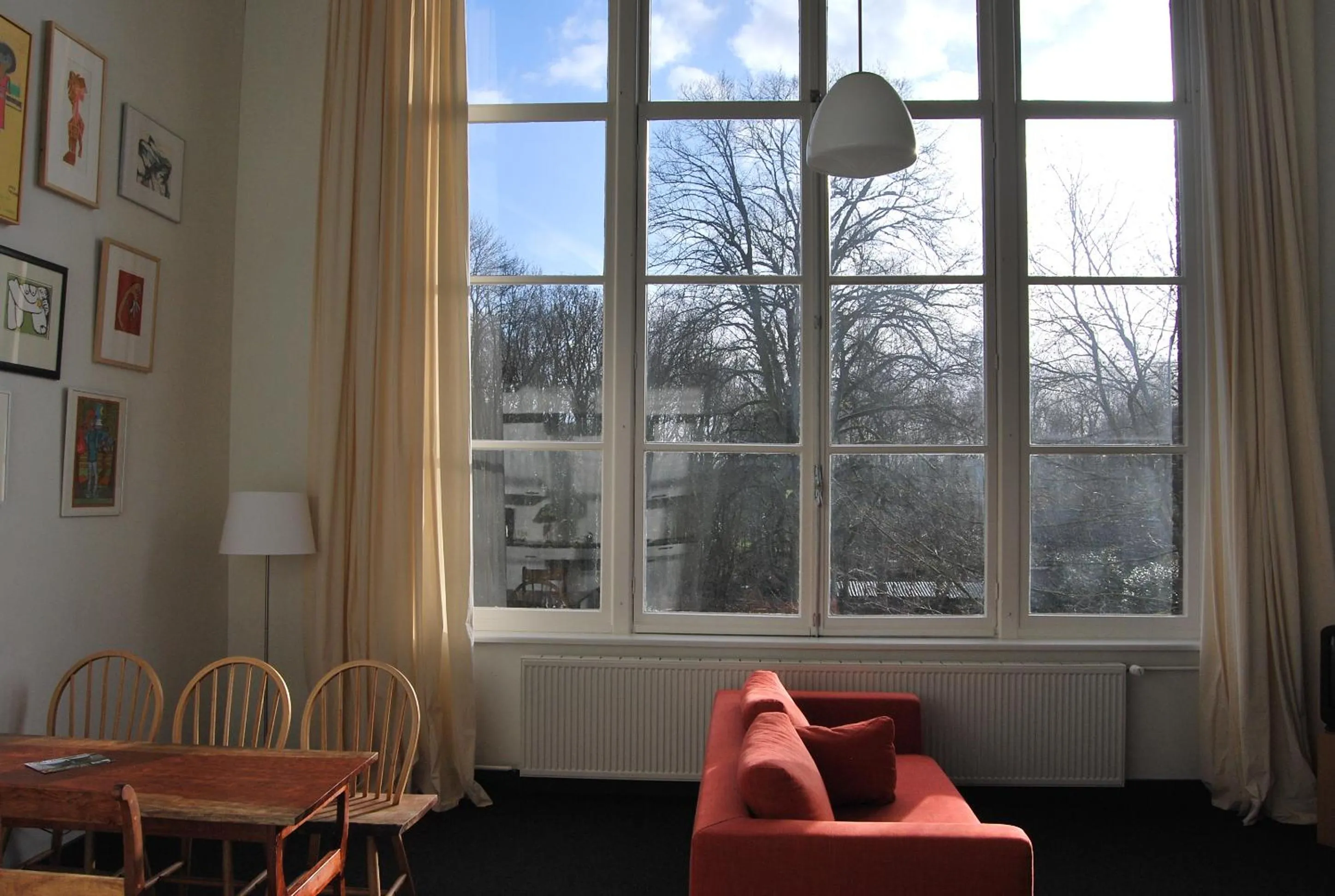 Photo of the whole room in Bitter en Zoet