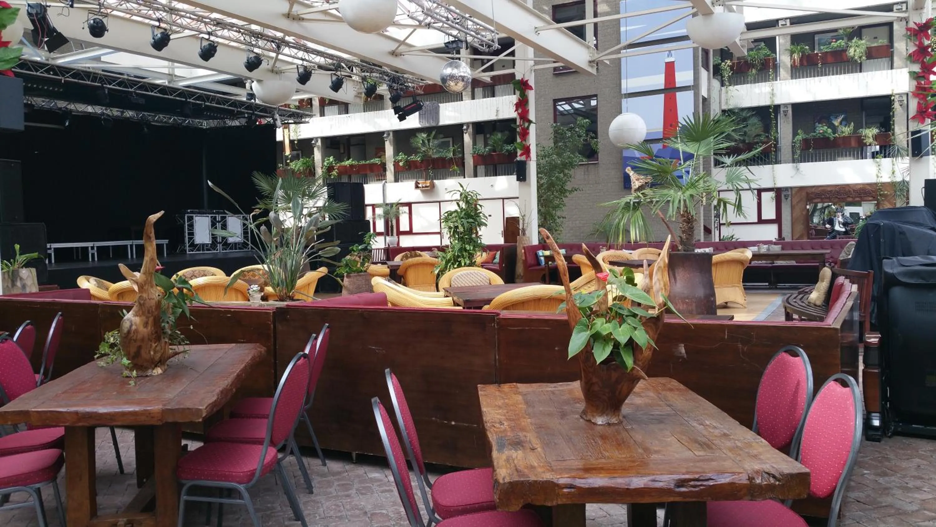 Property building in Hotel Den Helder