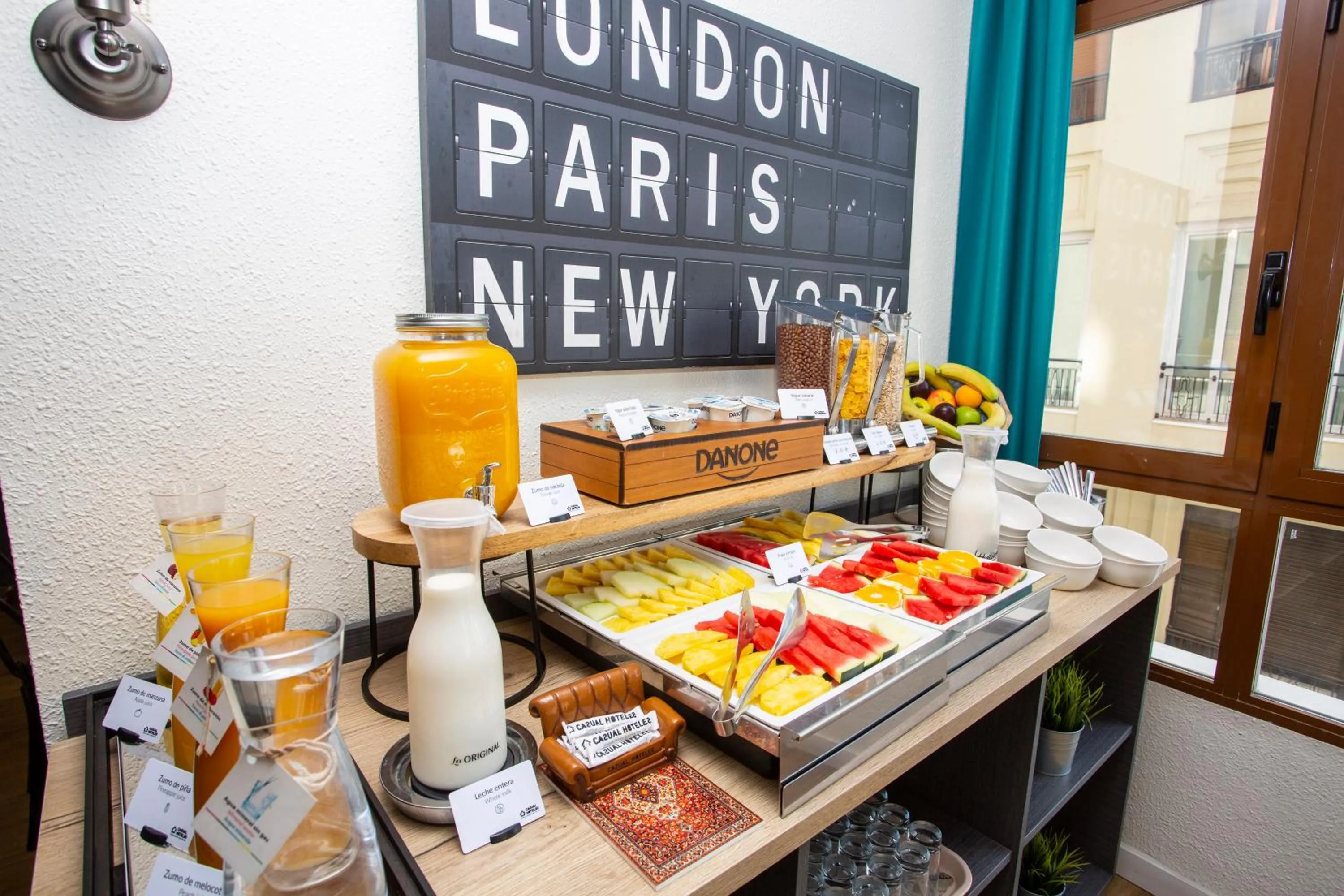 Buffet breakfast in Casual Vintage Valencia