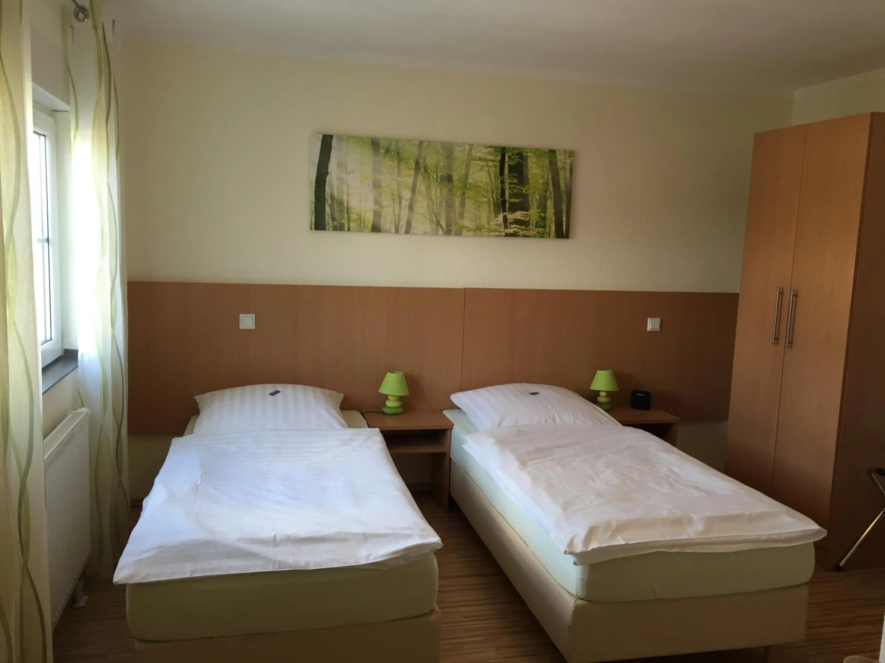 Bed in Pension im Wirtshaus Himberg