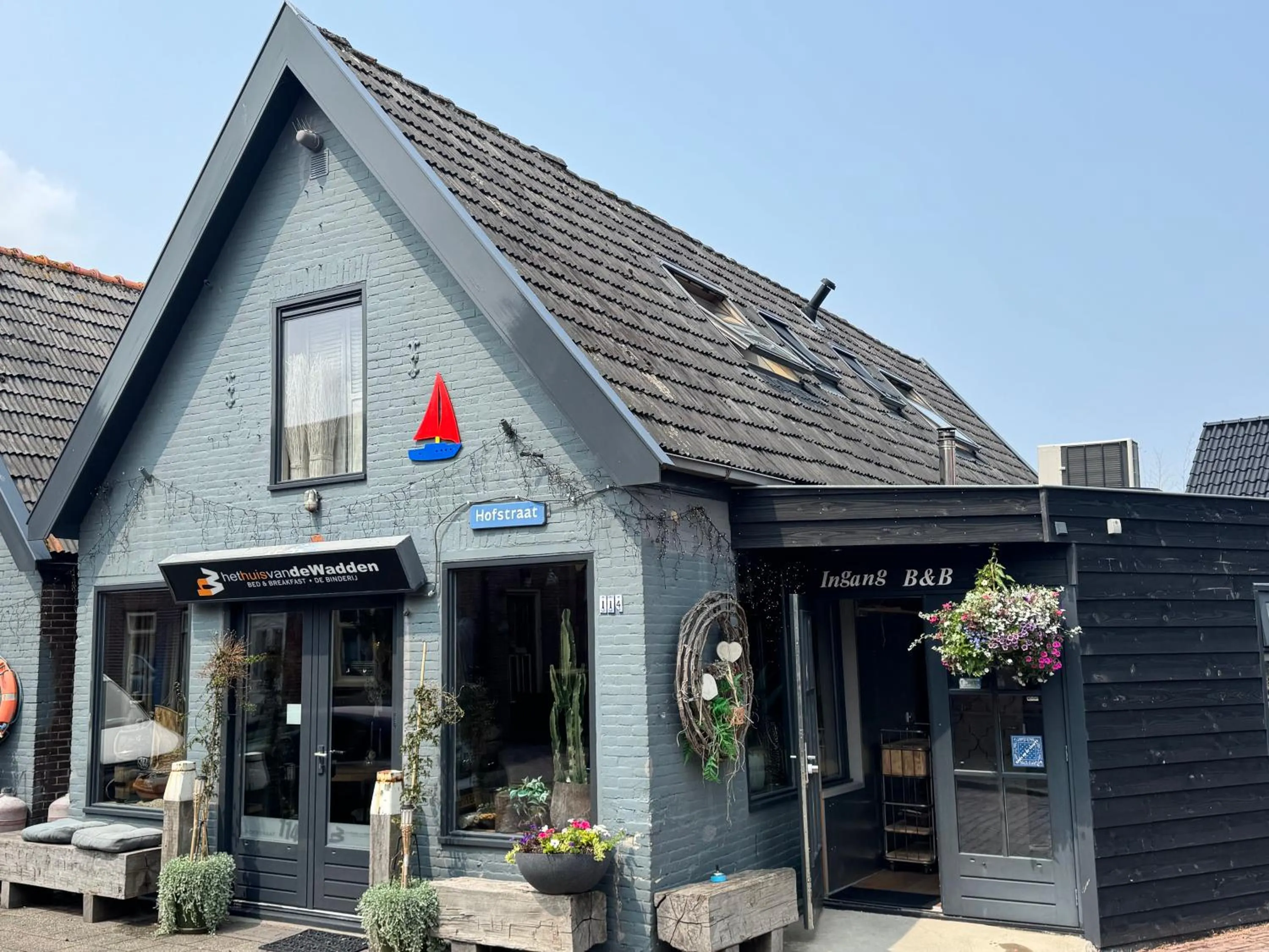 Property building in Het Huis van de Wadden
