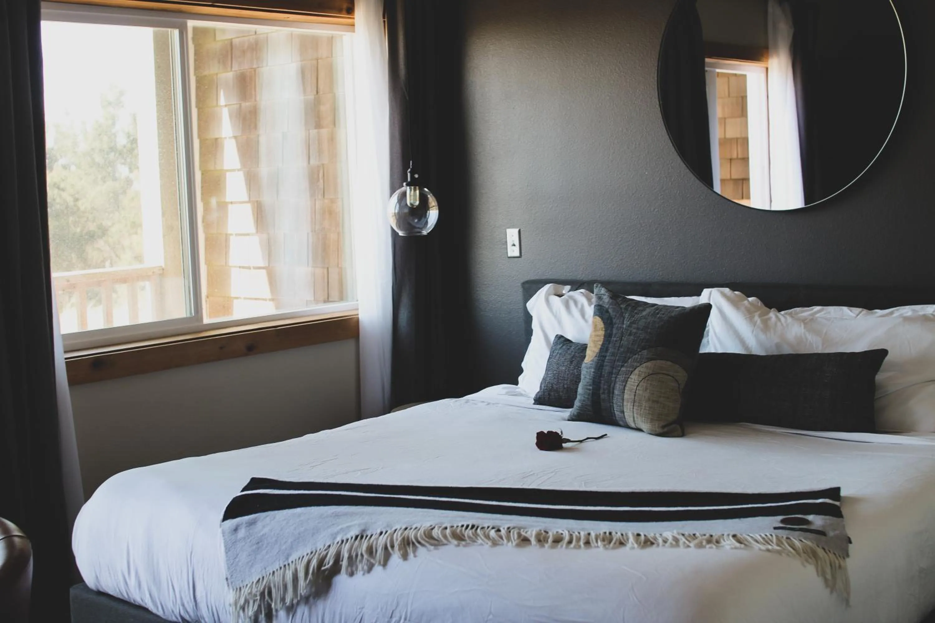 Bed in Inn at Discovery Coast