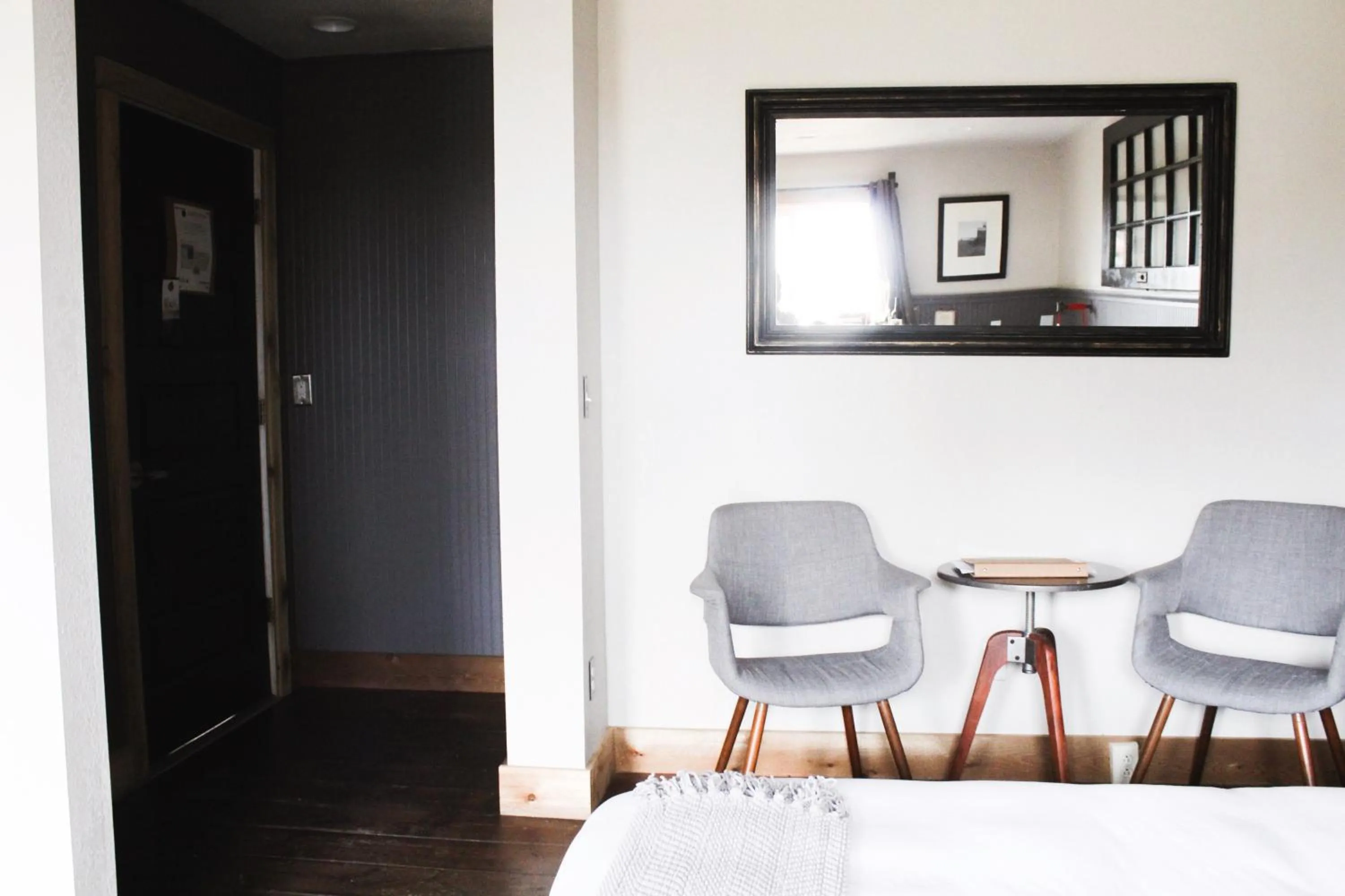 Seating area in Inn at Discovery Coast