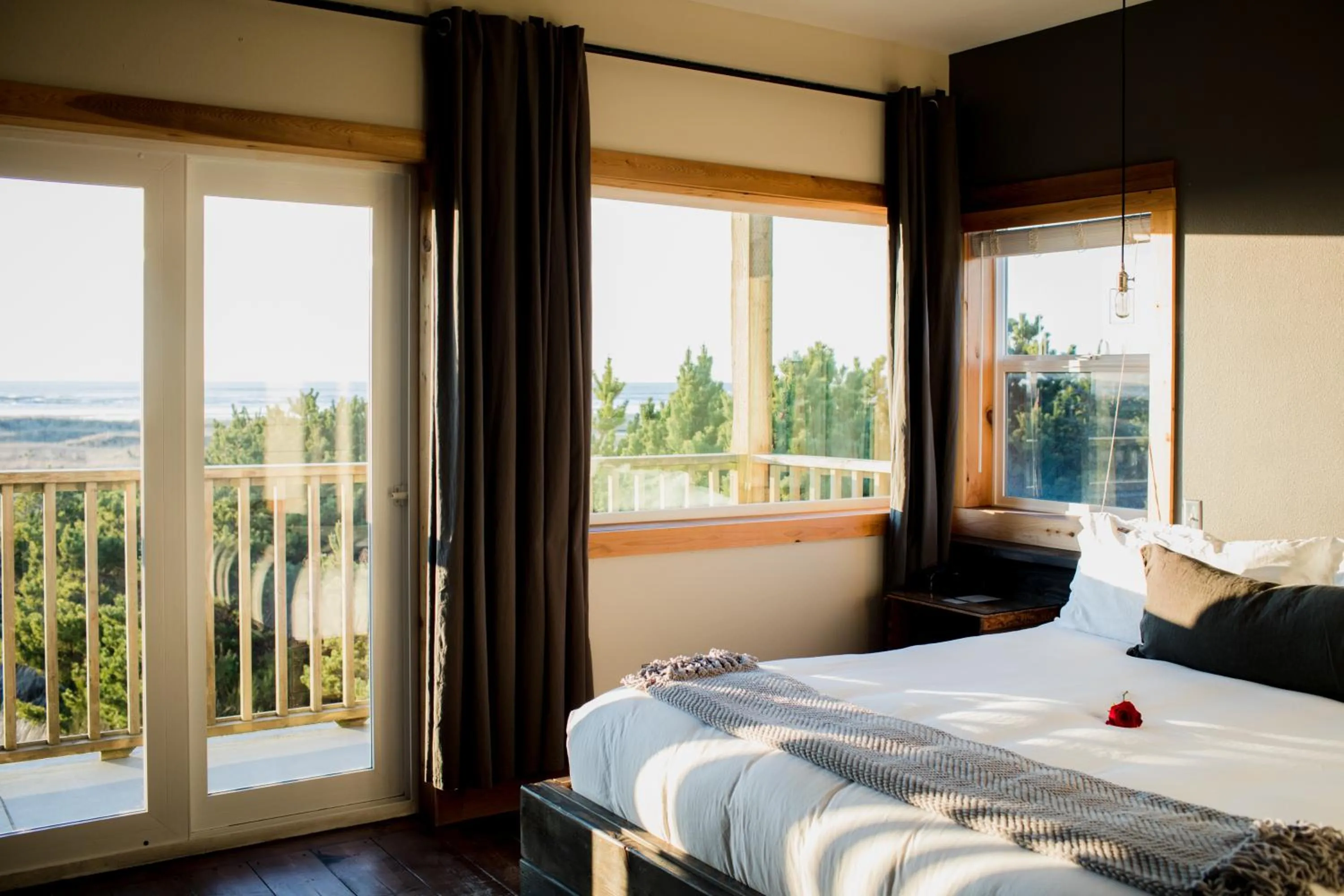 Bedroom, Bed in Inn at Discovery Coast