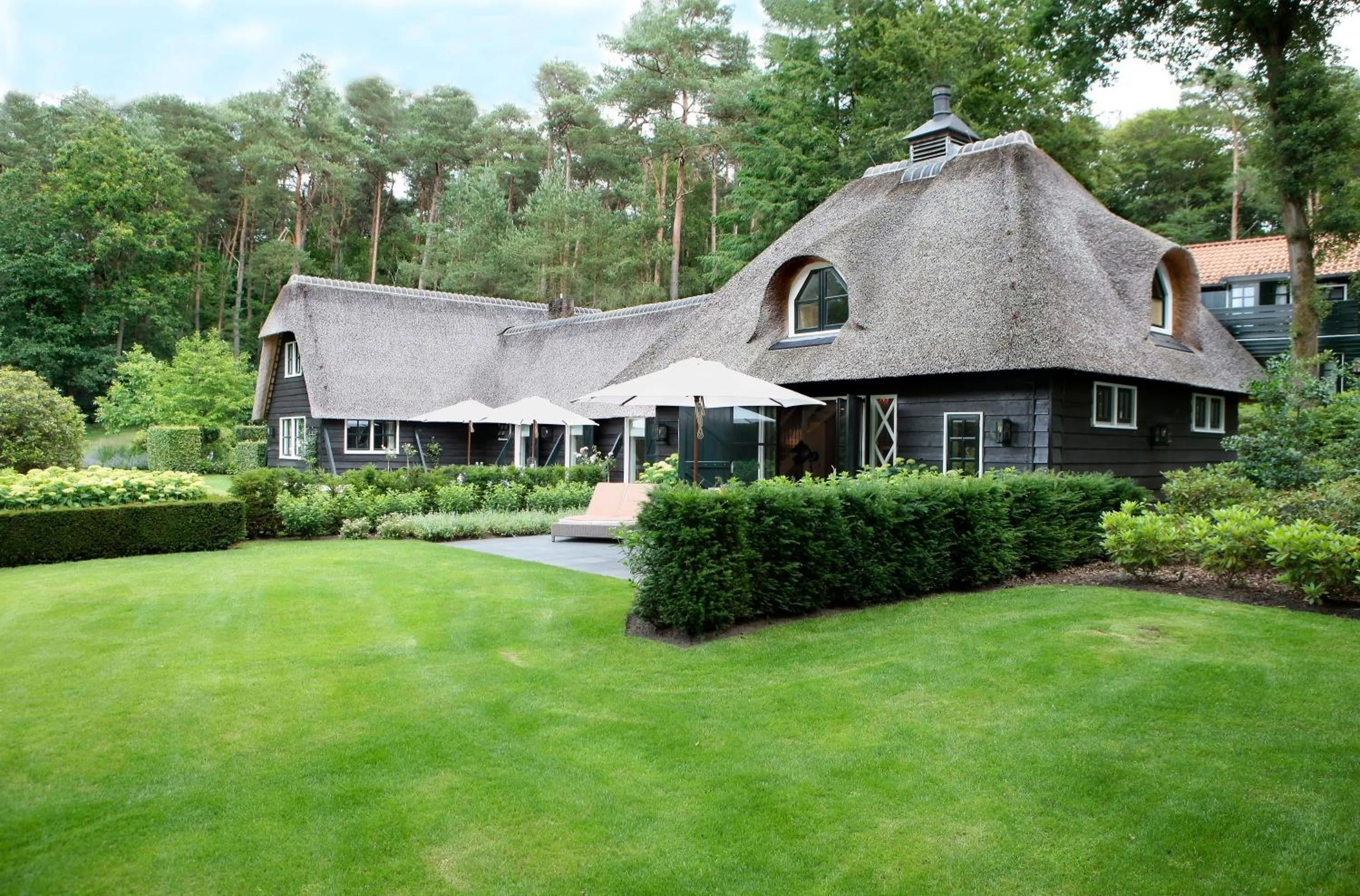 Property building in Relais & Chateaux Hotel Landgoed Het Roode Koper