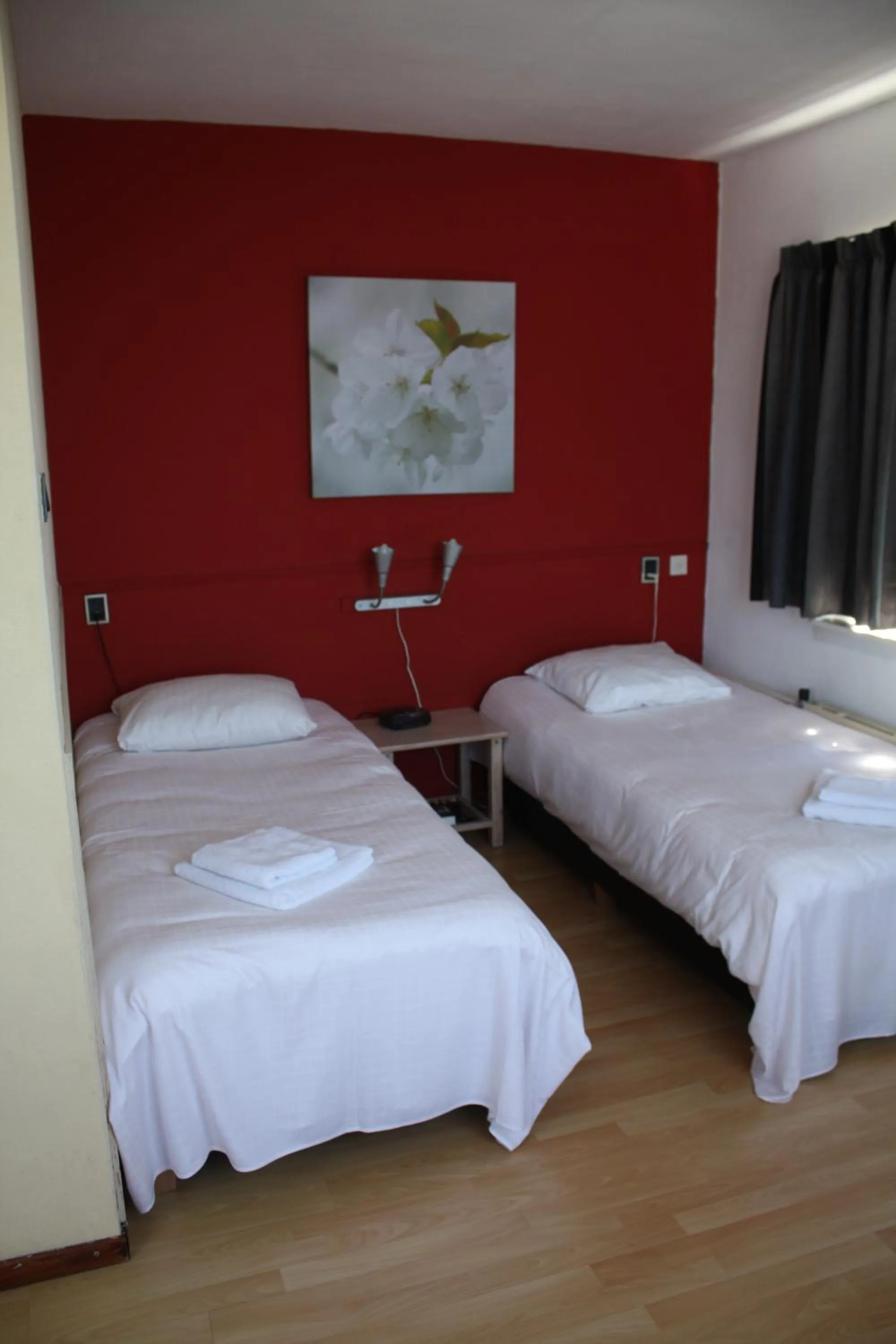 Photo of the whole room, Bed in Hotel Saint Vincent