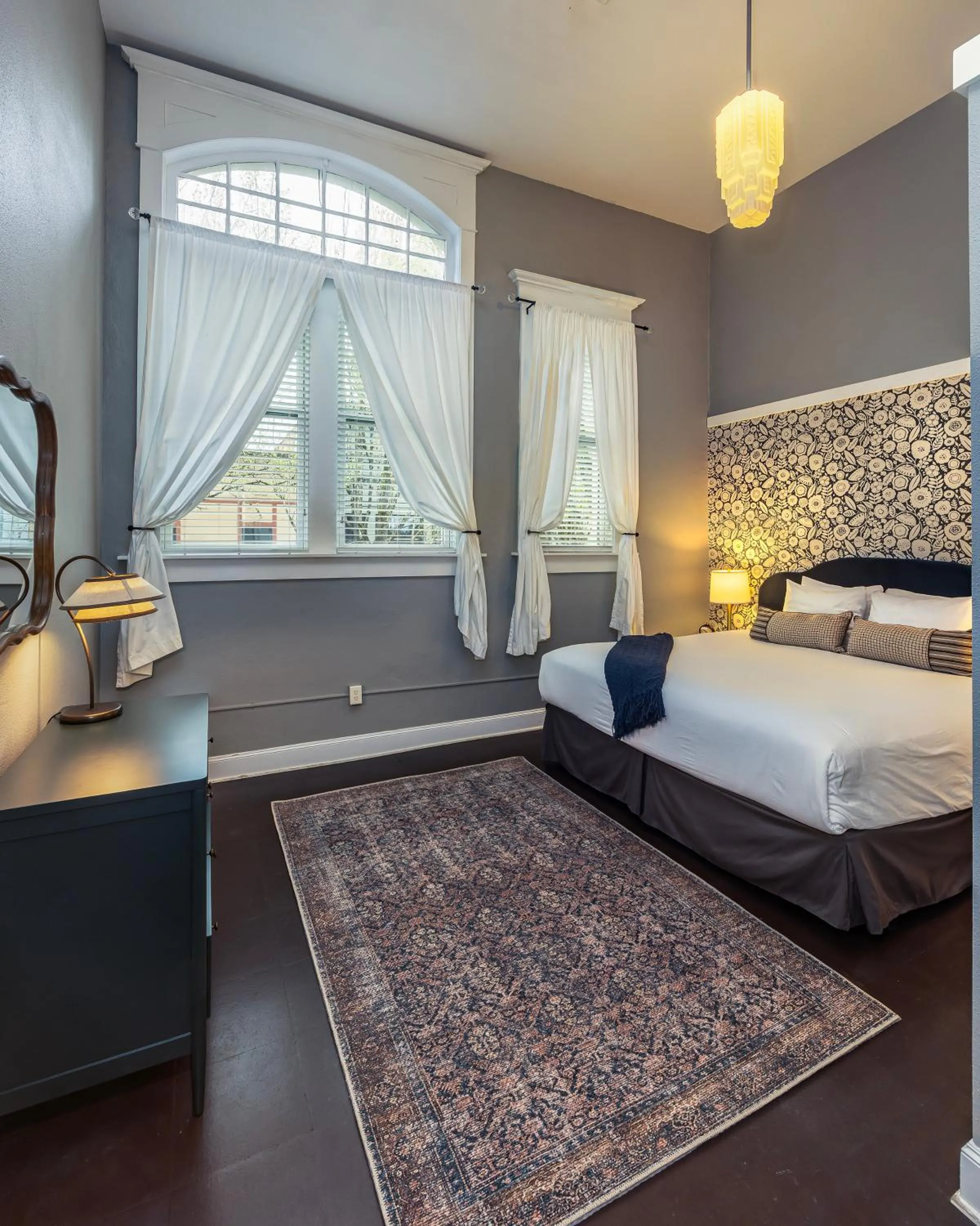 Bedroom, Bed in 3rd Street Flats