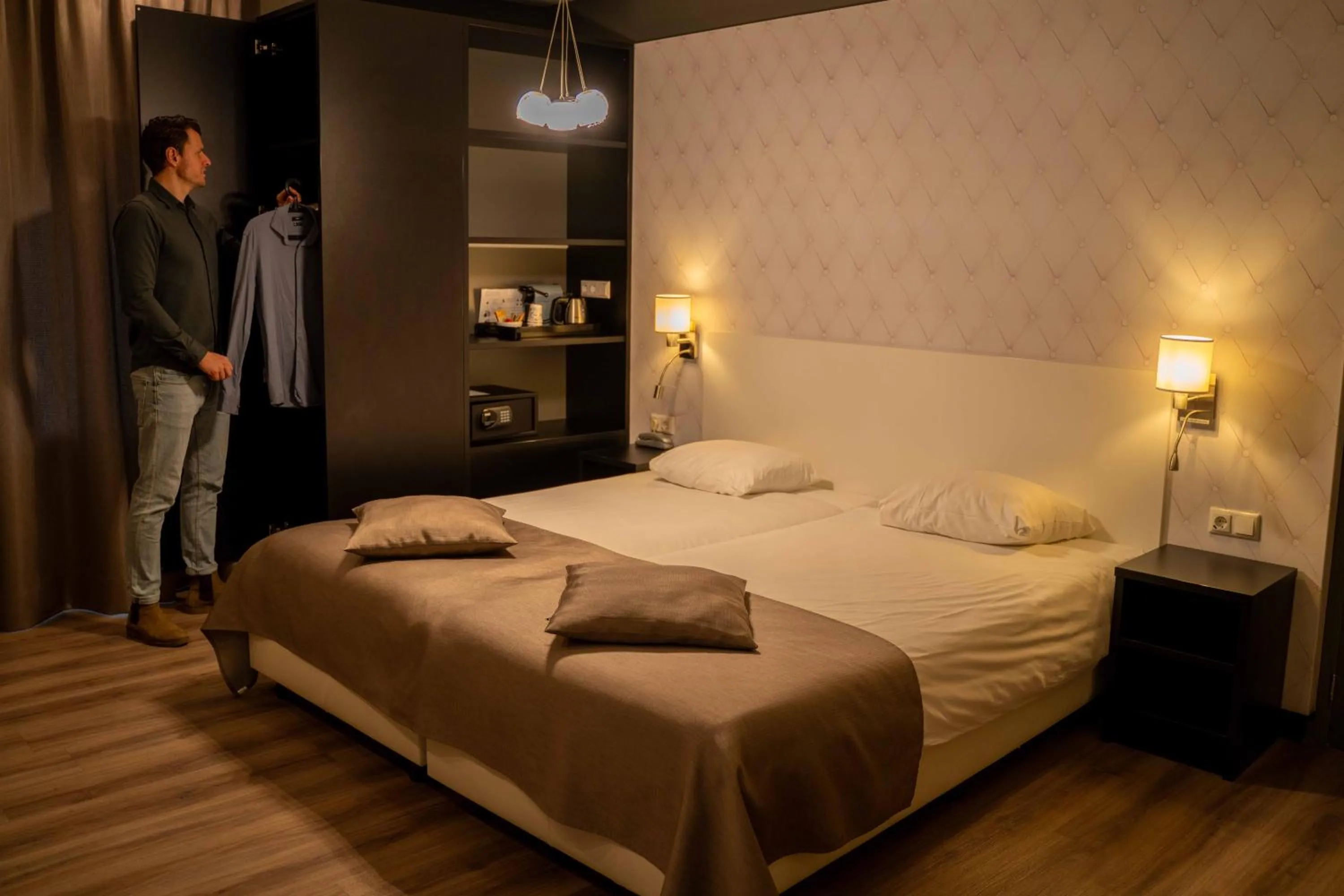 Photo of the whole room, Bed in Het Wapen van Elst