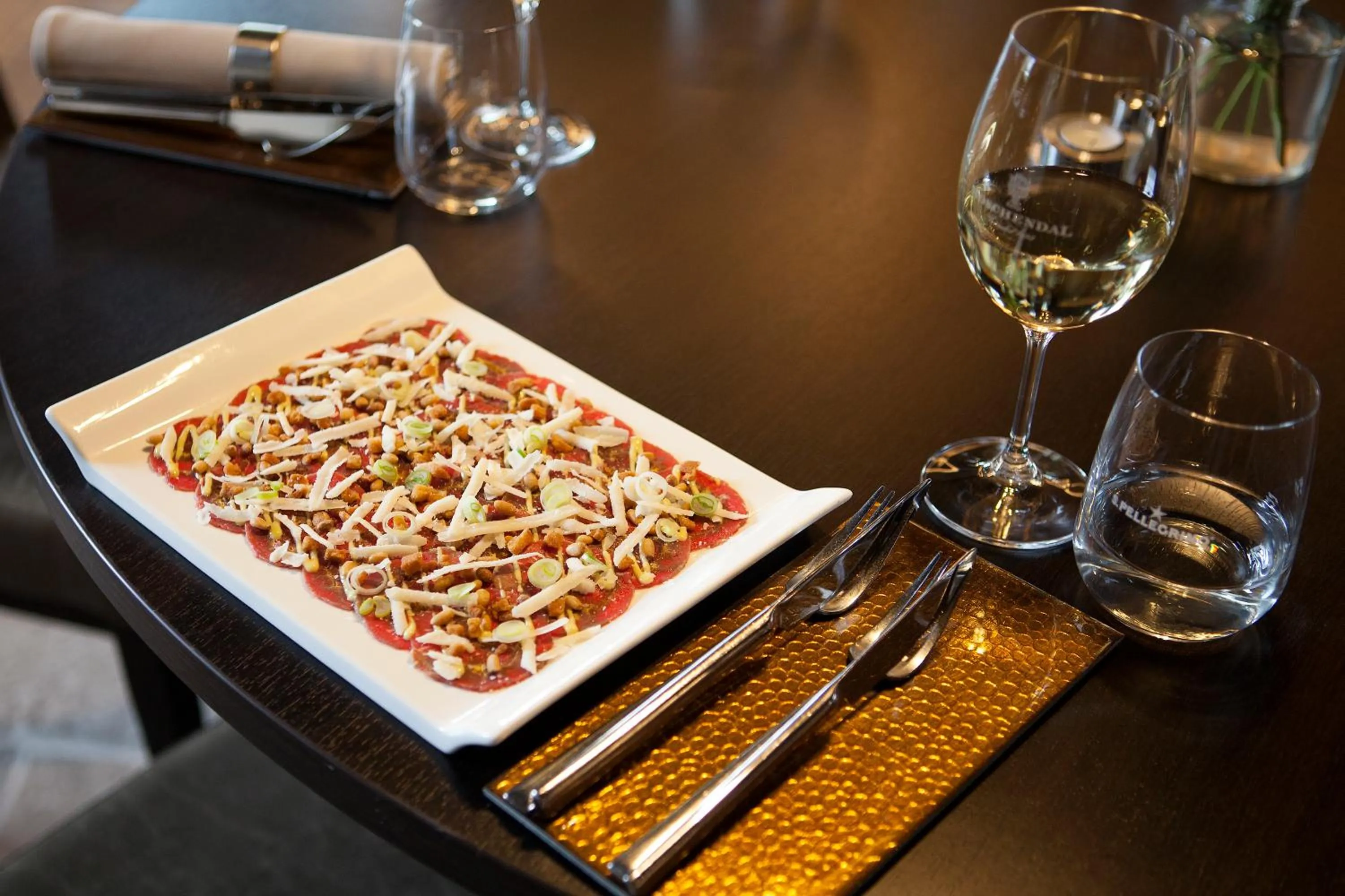 Restaurant/places to eat in Hotel Restaurant Het Witte Paard