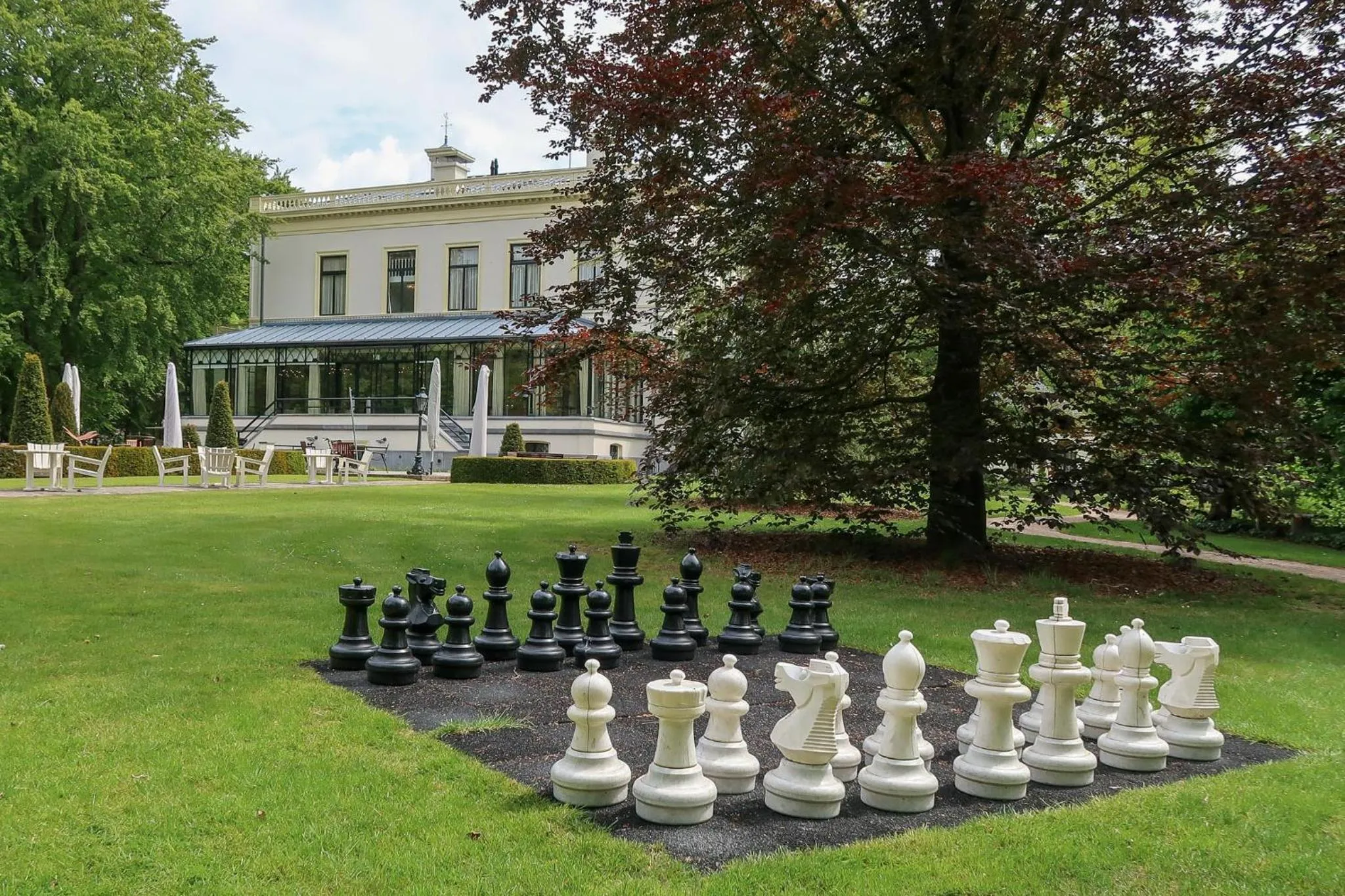 Garden in Kasteel De Vanenburg