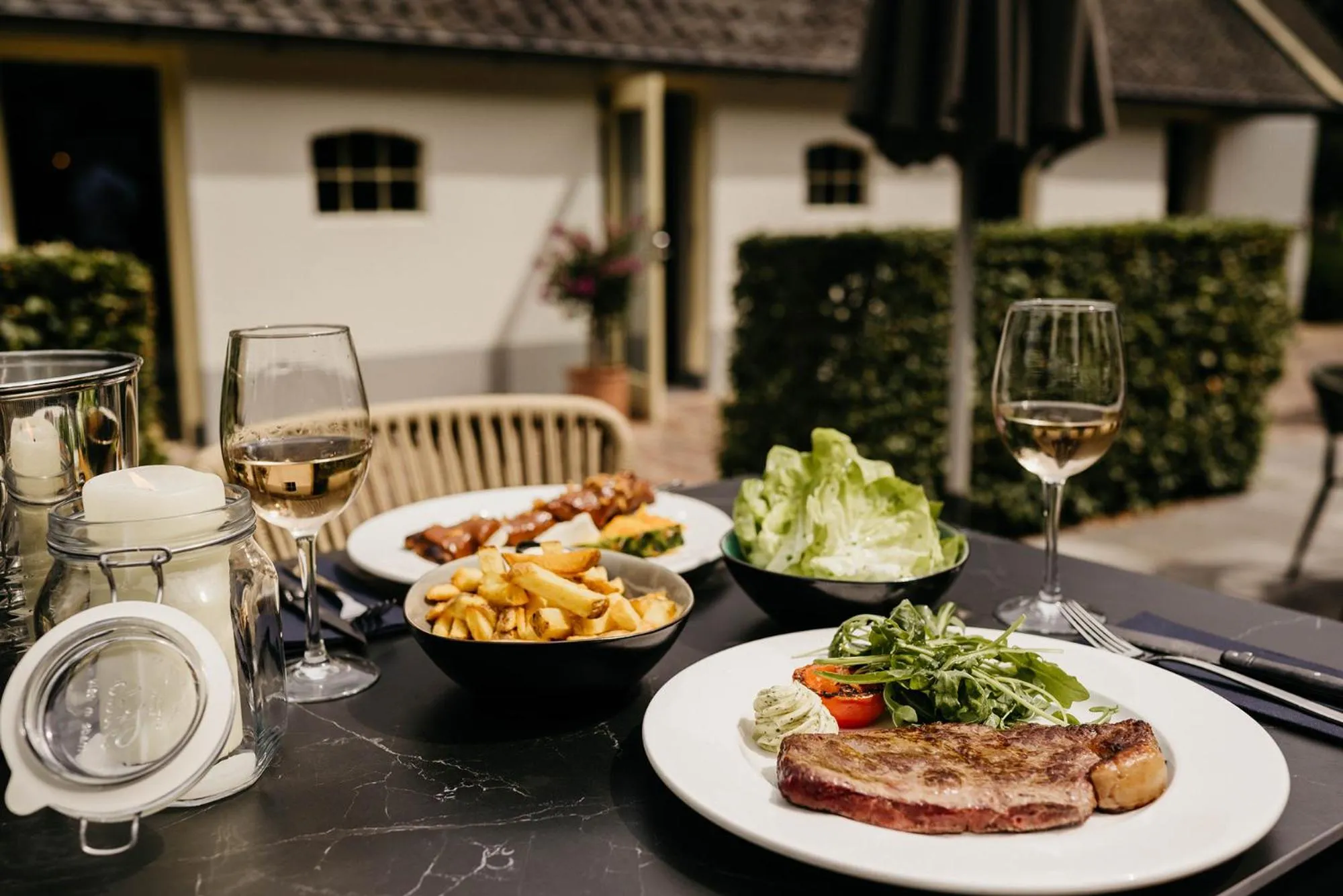 Restaurant/places to eat in Kasteel De Vanenburg