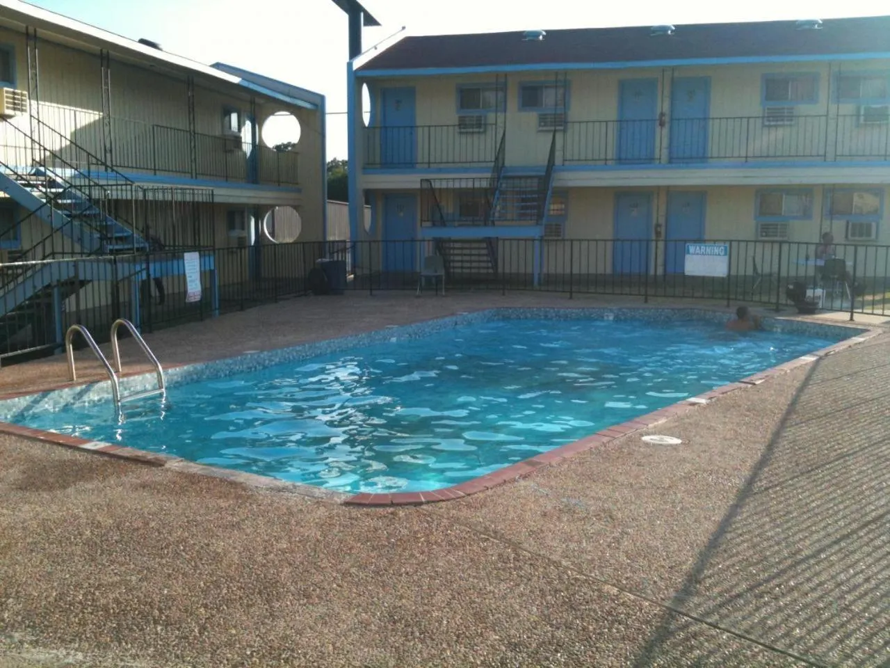 Swimming pool in Ladybird Inn