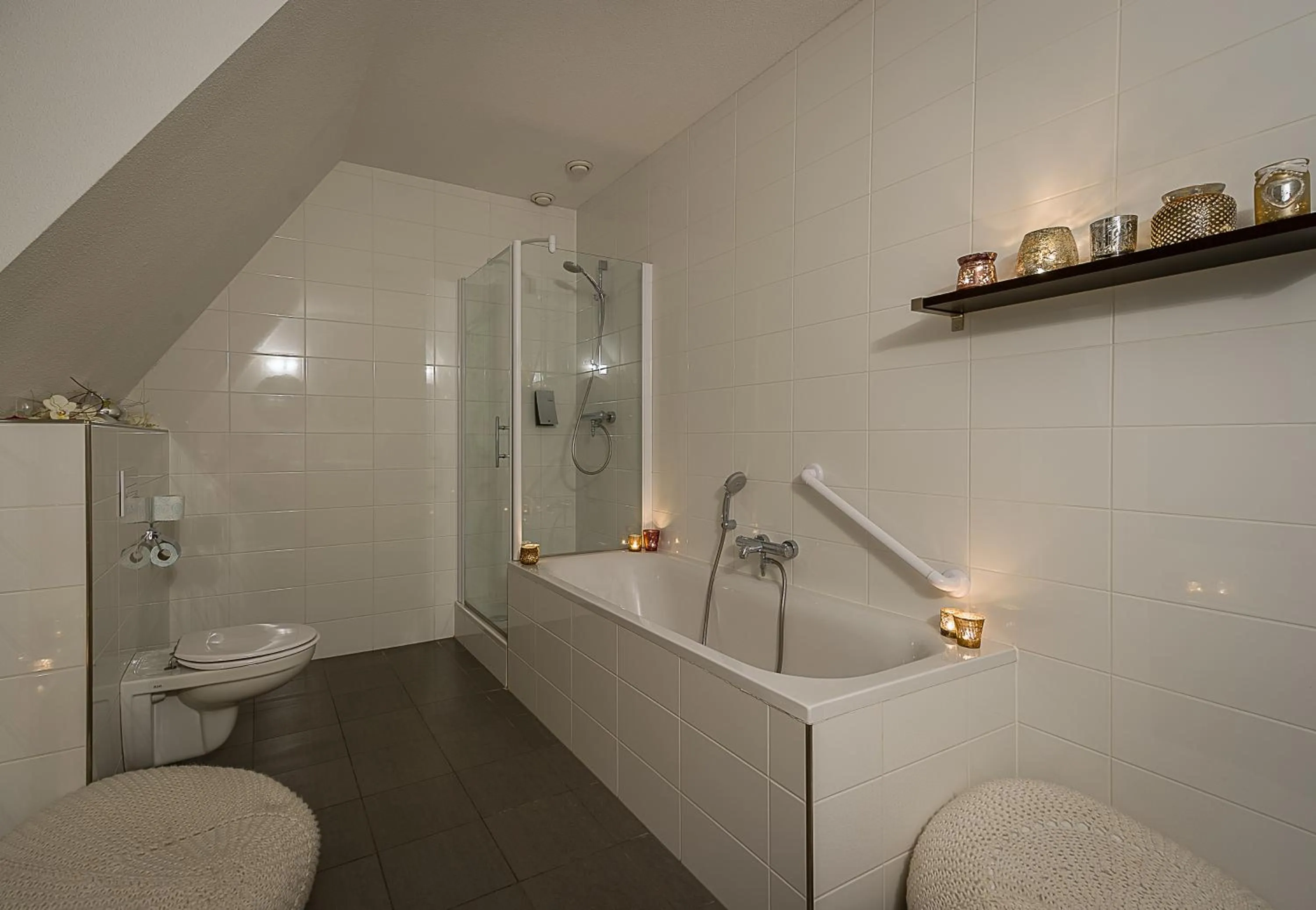 Photo of the whole room in Parkhotel Auberge Vincent